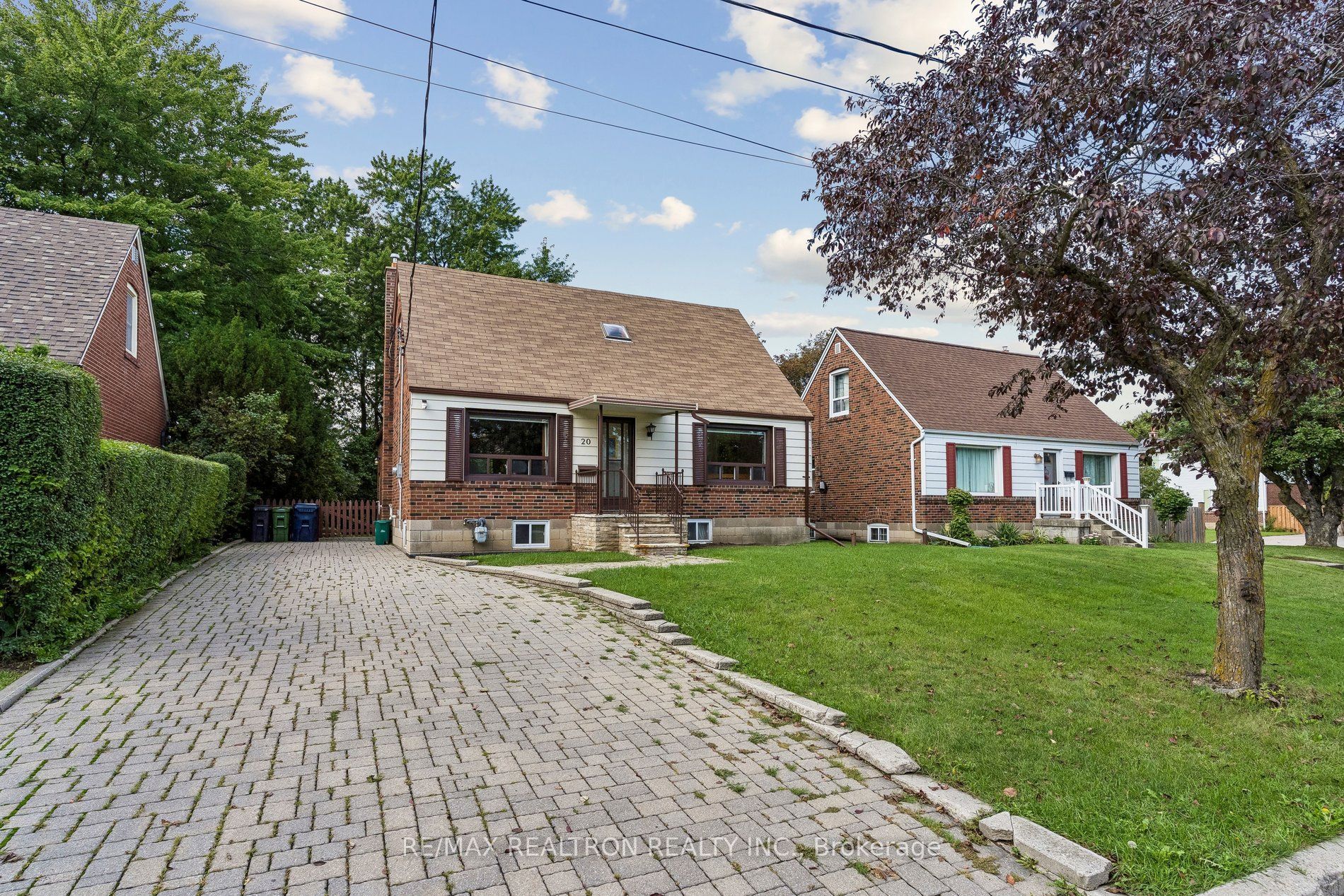 20 Edithvale Drive, Toronto, ON M2N 2R5