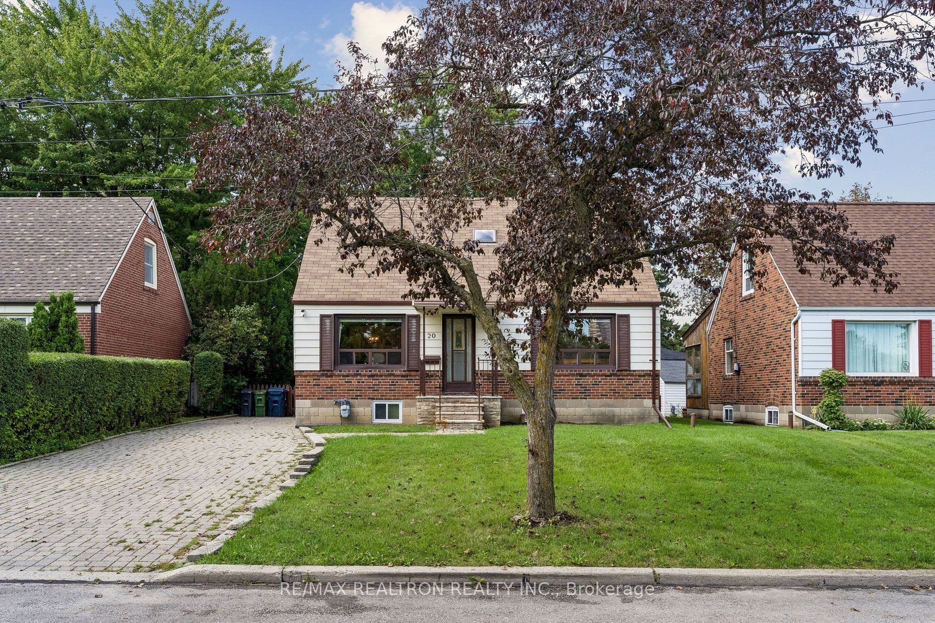 20 Edithvale Drive, Toronto, ON M2N 2R5 photo 3