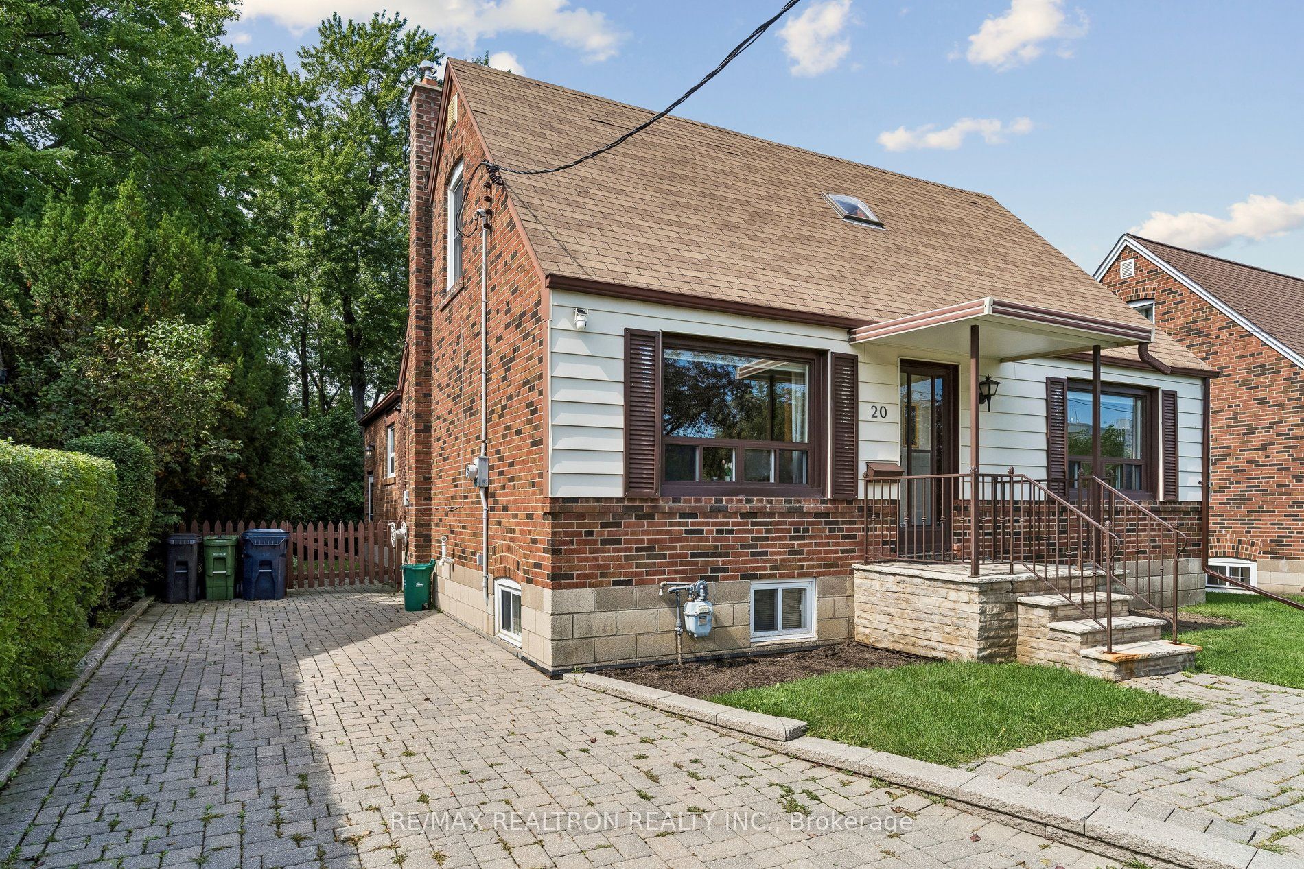 20 Edithvale Drive, Toronto, ON M2N 2R5 photo 4
