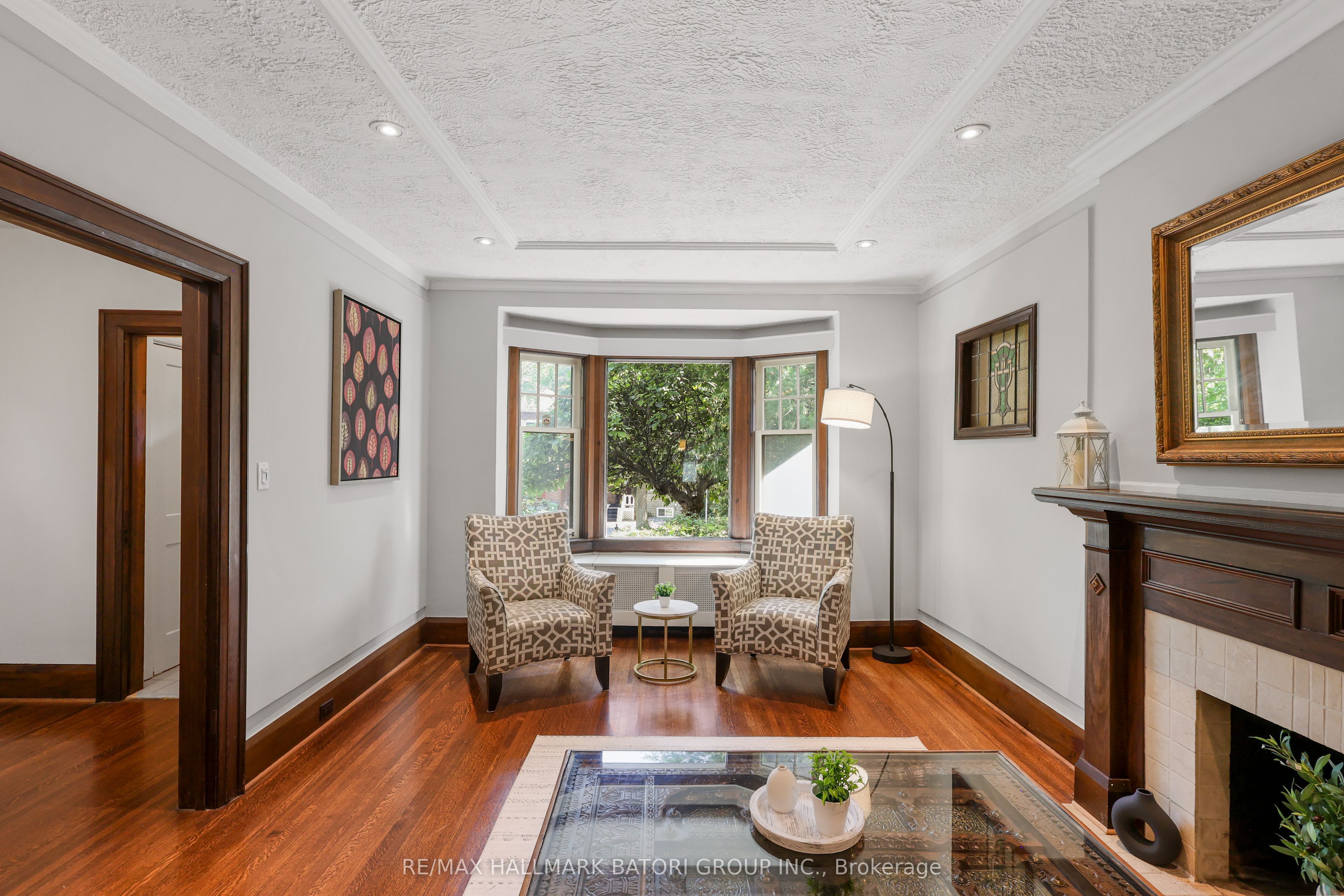 430 Roselawn Avenue, Toronto, ON M5N 1J8 photo 3