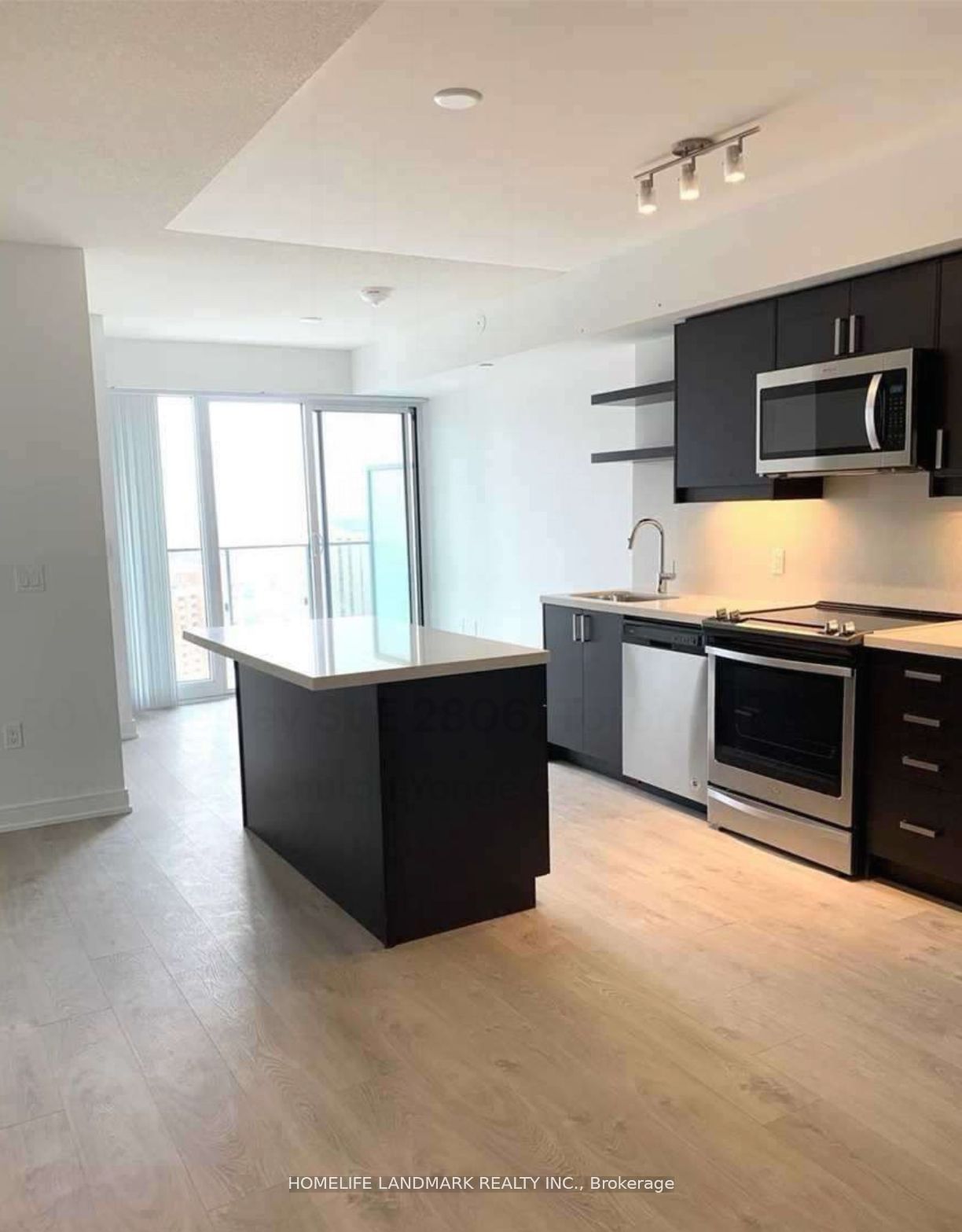 50 Wellesley Street E 2806, Toronto, ON M4Y 1G2 photo 3