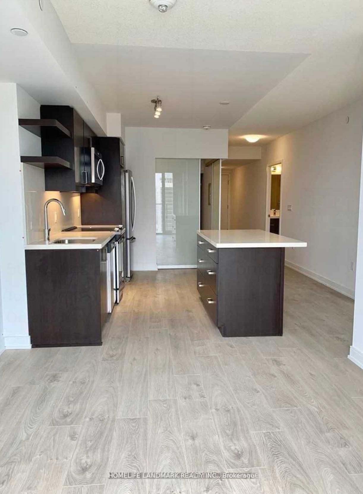 50 Wellesley Street E 2806, Toronto, ON M4Y 1G2 photo 5