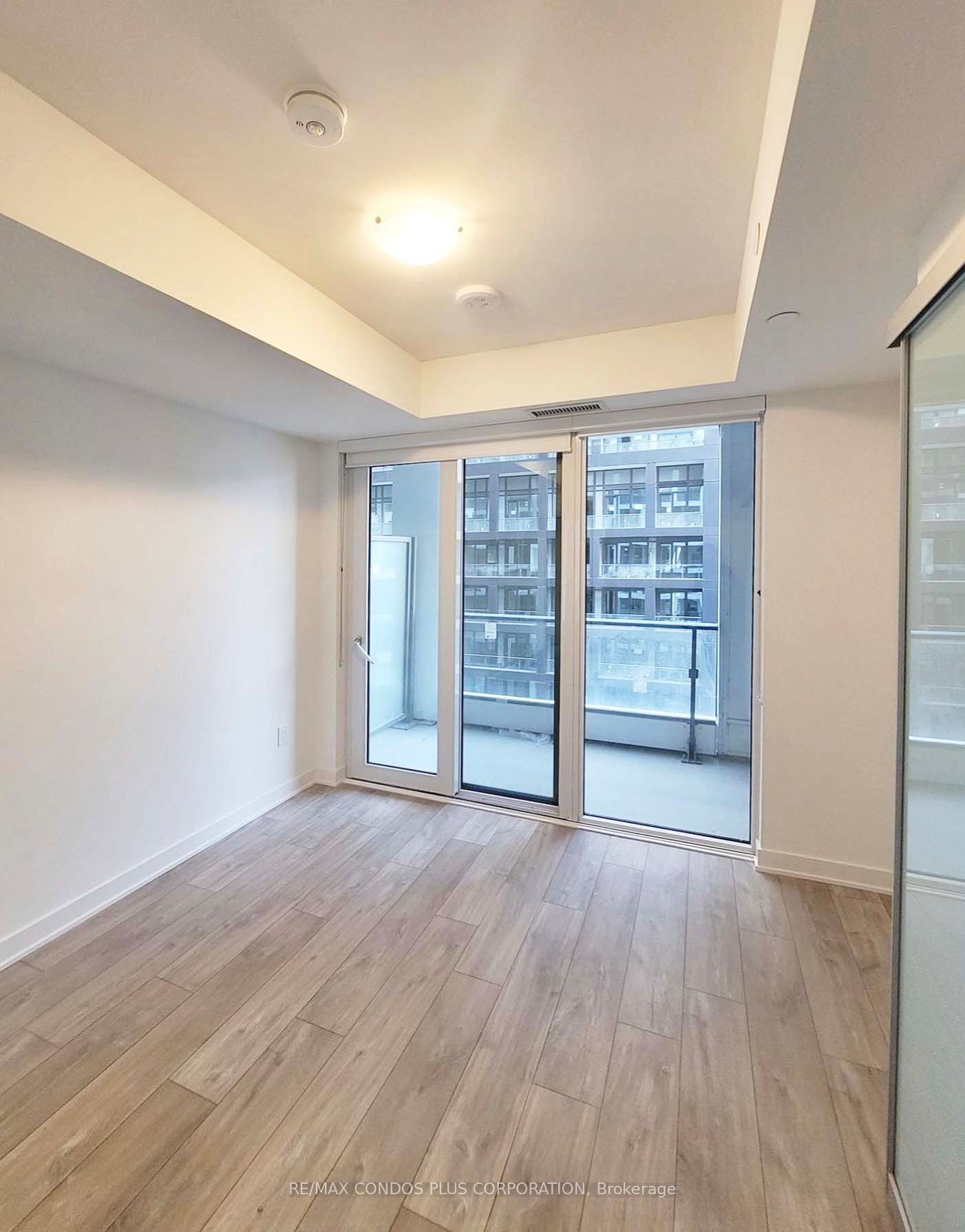 121 Lower Sherbourne Street 946, Toronto, ON M5A 0W8 photo 3