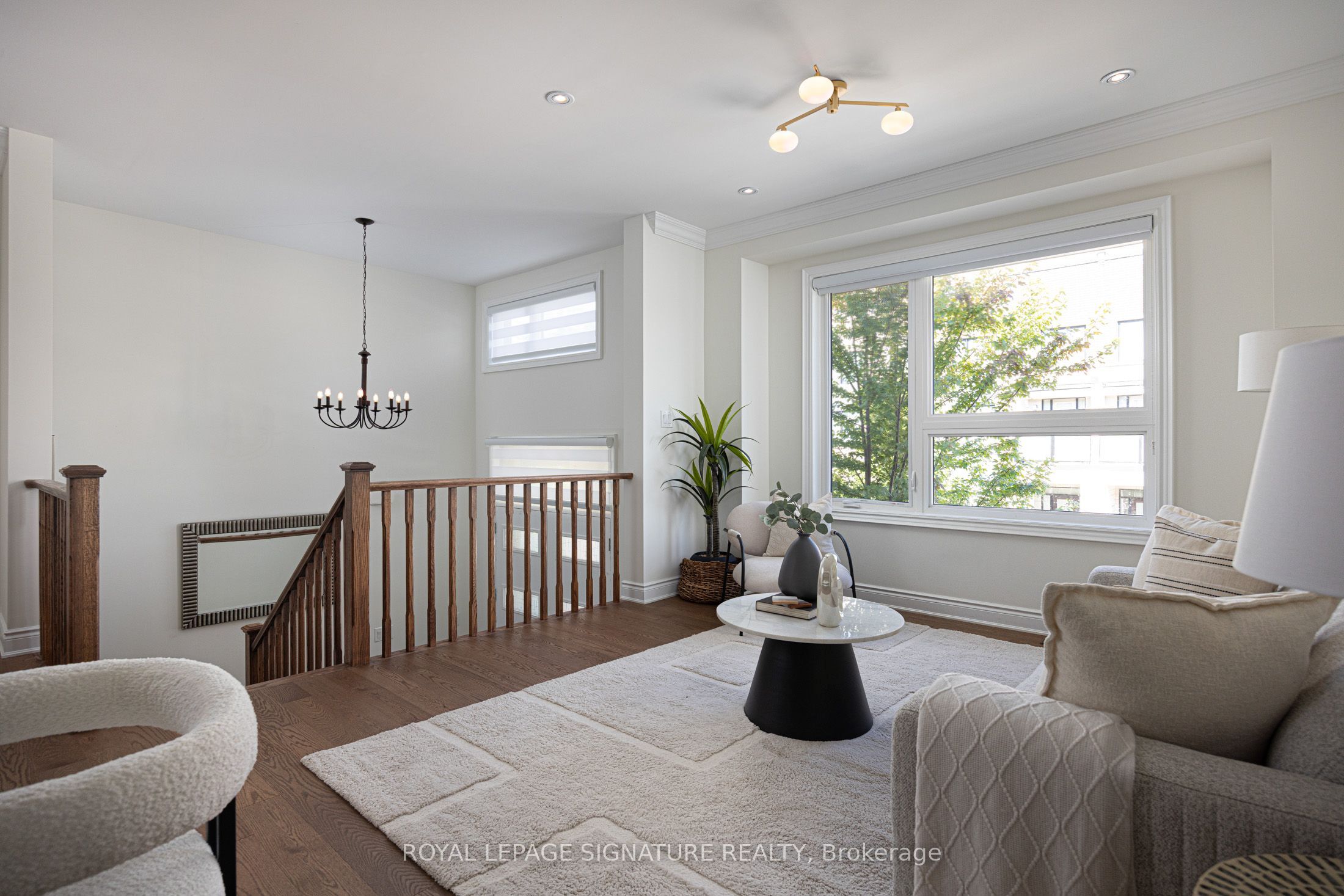 19 Hollyhock Court, Toronto, ON M3B 0B4 photo 5