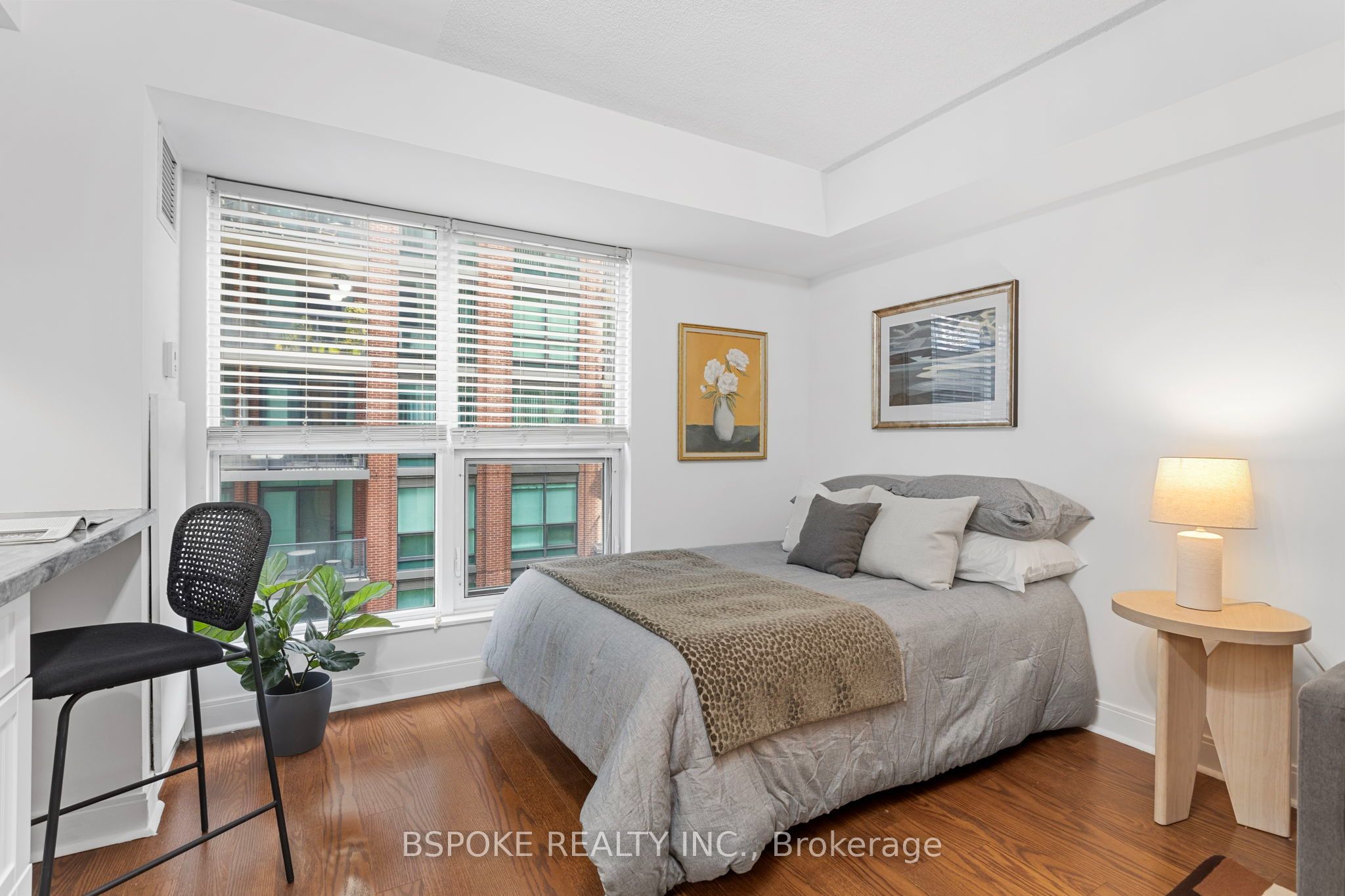 1 Scott Street 709, Toronto, ON M5E 1A1 photo 5