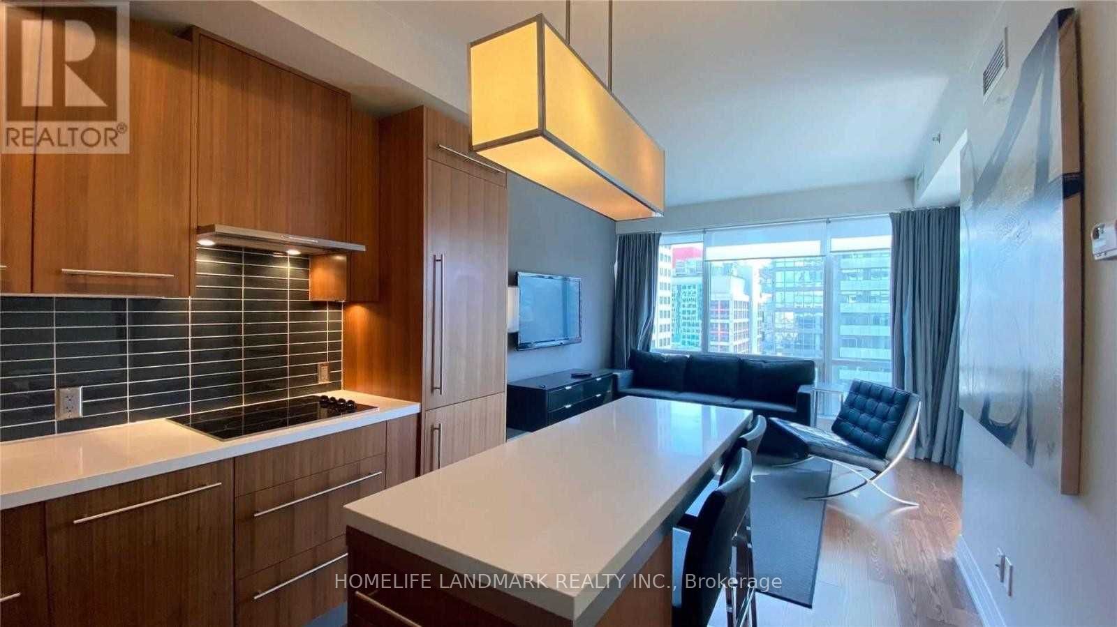 80 John Street 1108, Toronto, ON M5V 3X4 photo 2