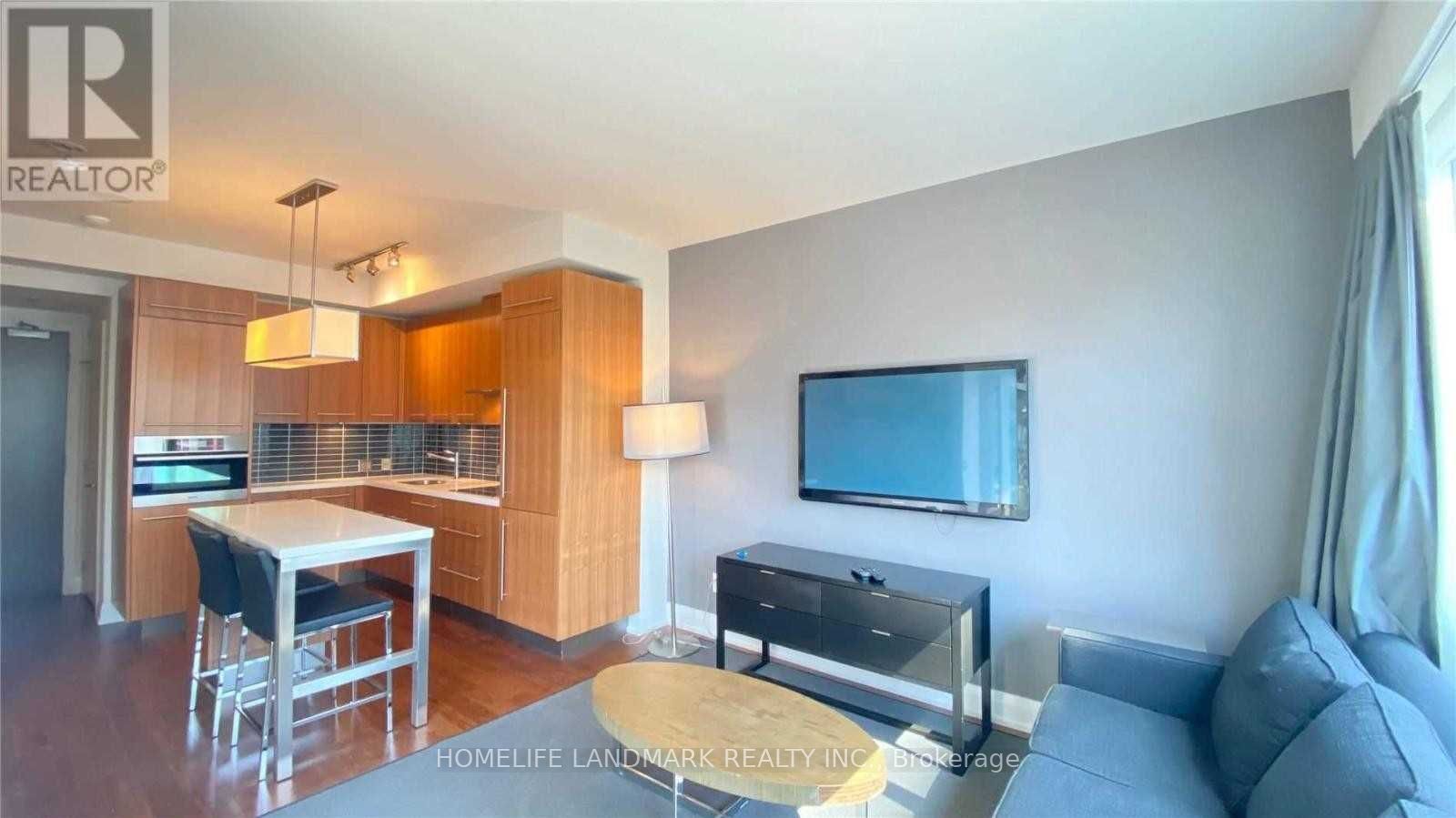 80 John Street 1108, Toronto, ON M5V 3X4 photo 4