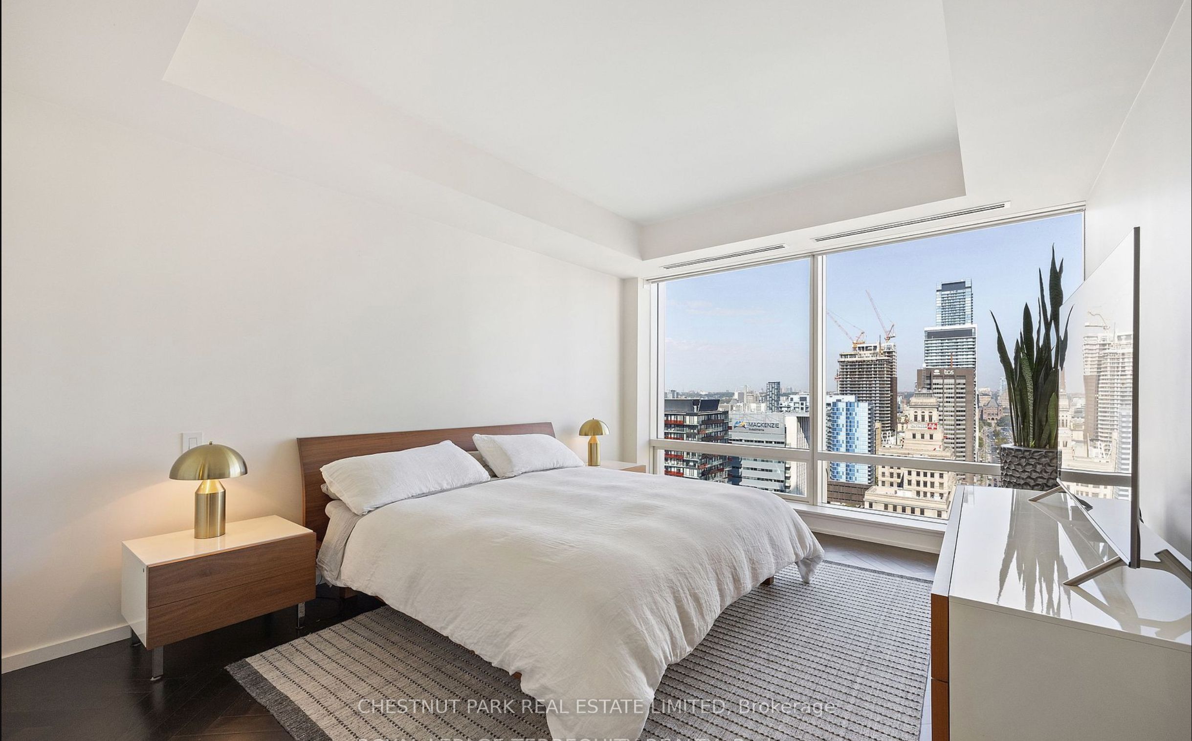180 University Avenue 3006, Toronto, ON M5H 0A2 photo 3