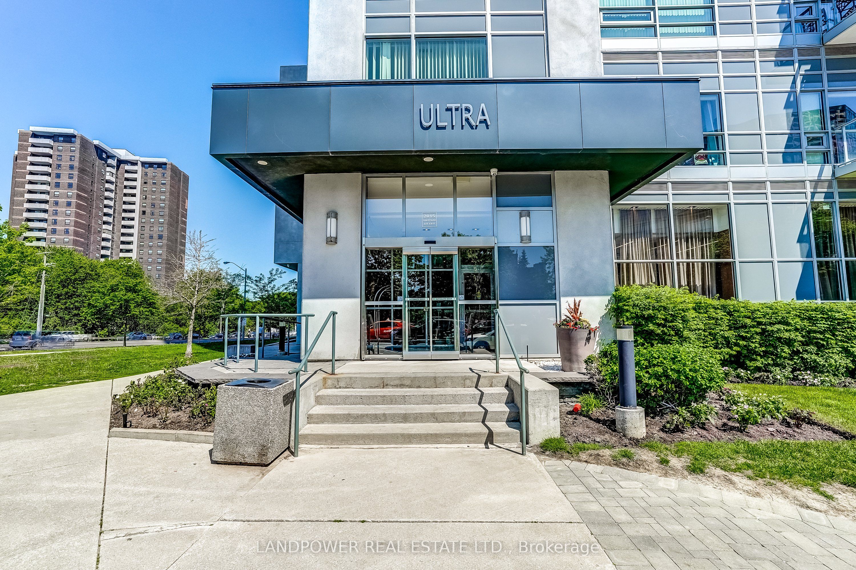 2015 Sheppard Avenue E 2006, Toronto, ON M2J 0B3 photo 2