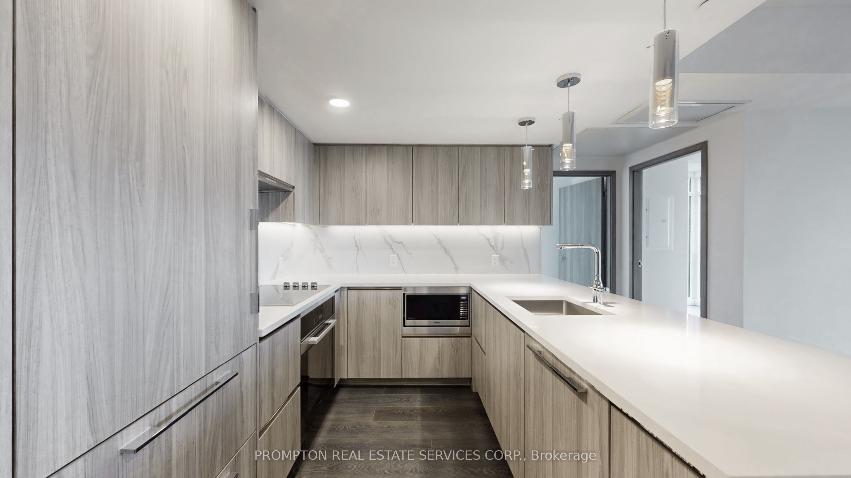 3 Concord Cityplace Way 7007, Toronto, ON M5V 0X4 photo 5