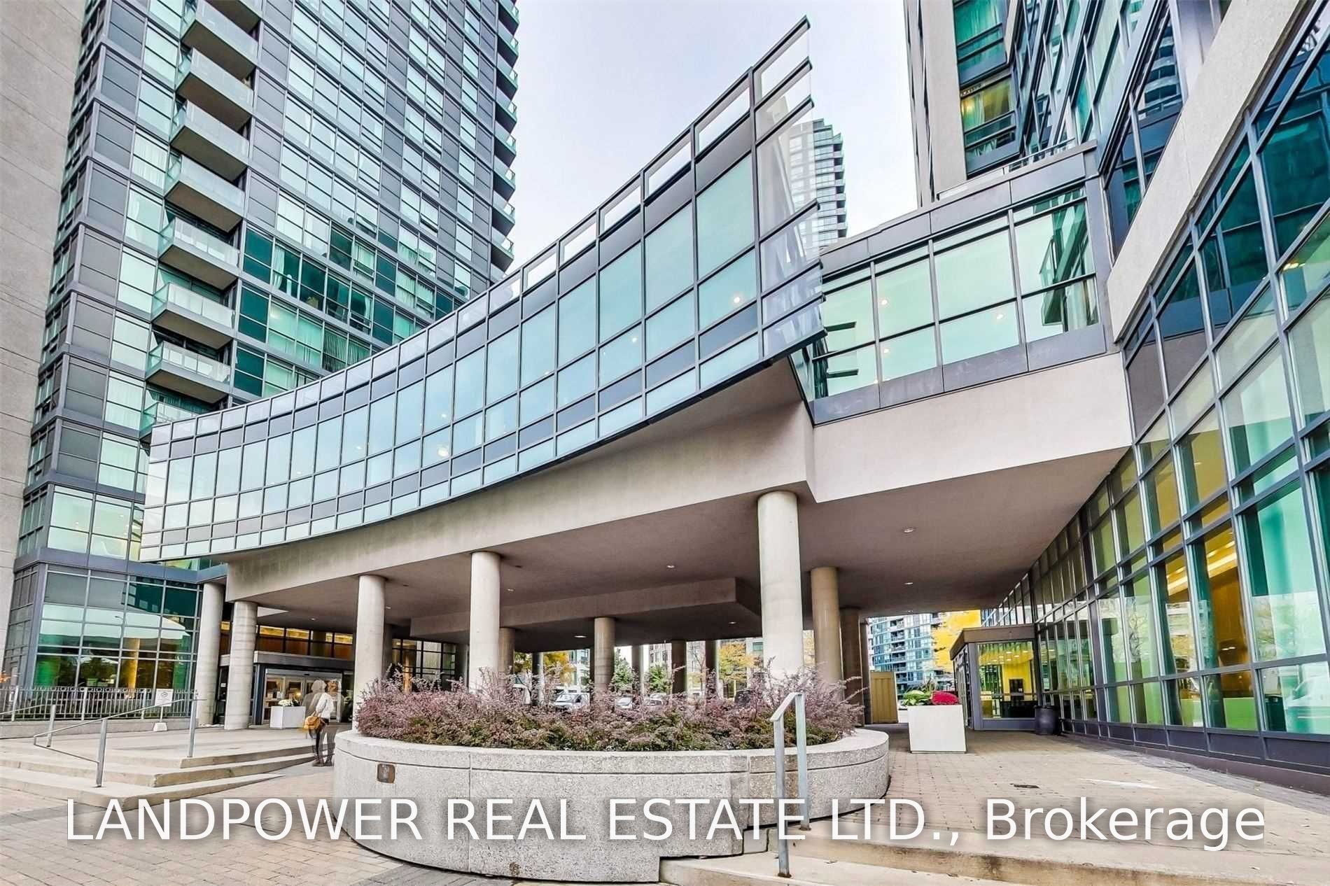 209 Fort York Boulevard 1156, Toronto, ON M5V 4A1 photo 3