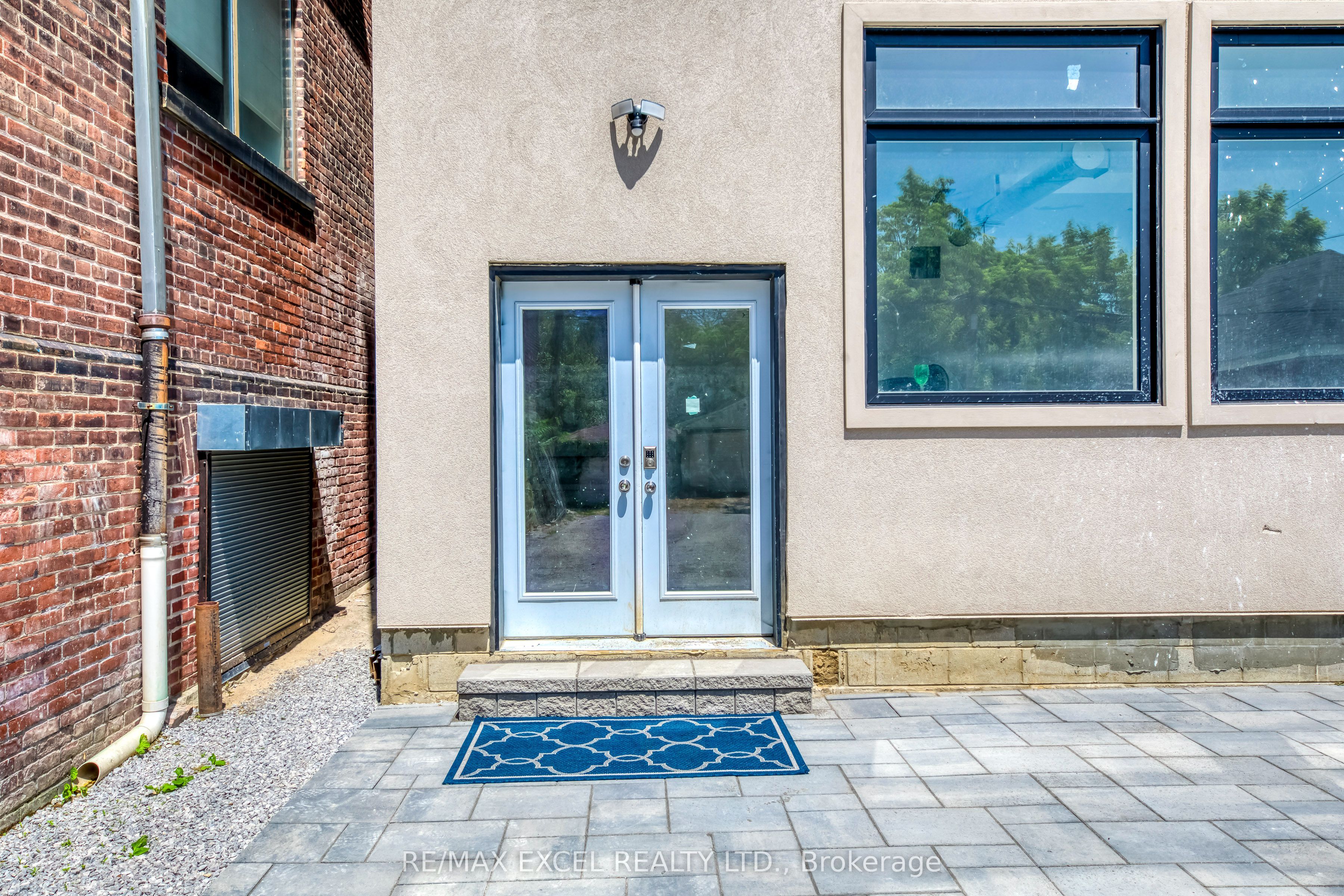 923 COLLEGE Street UNIT D, Toronto, ON M6H 1A1 photo 4