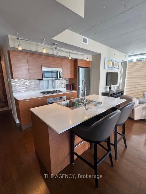 375 King Street W 3107, Toronto, ON M5V 1K1 photo 4