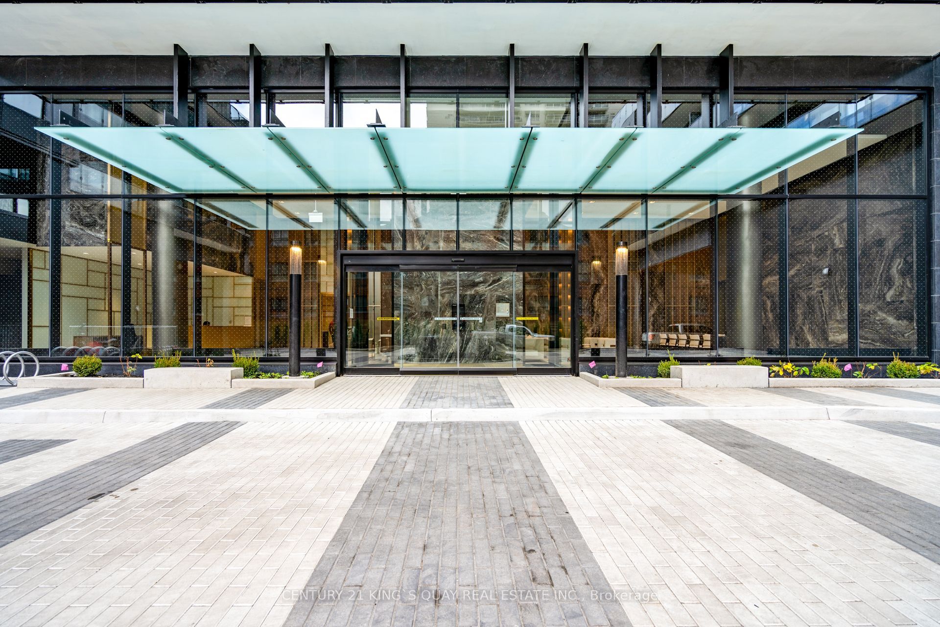 117 Broadway Avenue 518, Toronto, ON M4P 1V3 photo 3