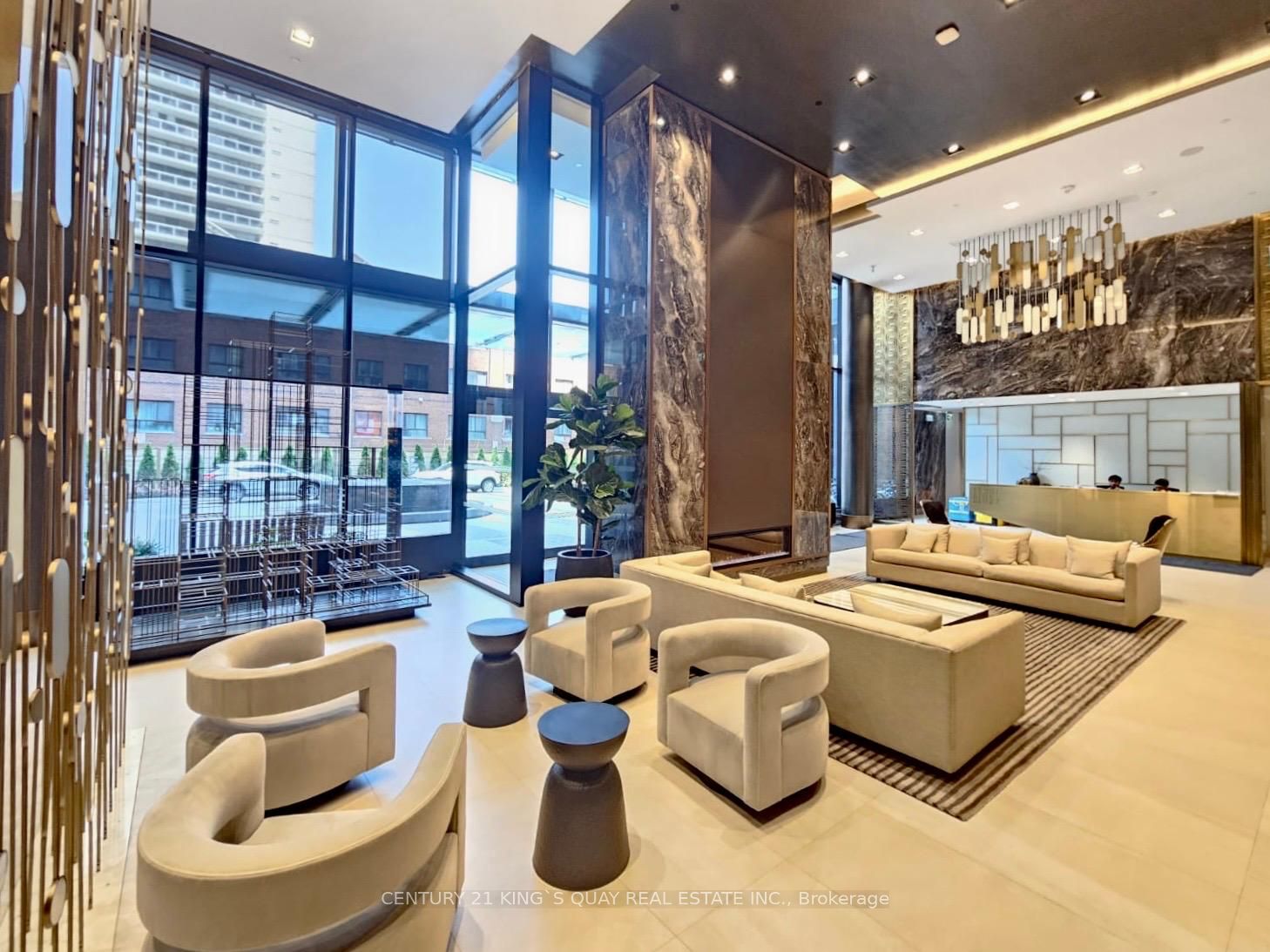 117 Broadway Avenue 518, Toronto, ON M4P 1V3 photo 4