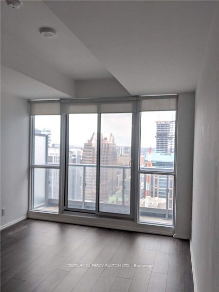 70 Temperance Street 4007, Toronto, ON M5H 4E8 photo 4