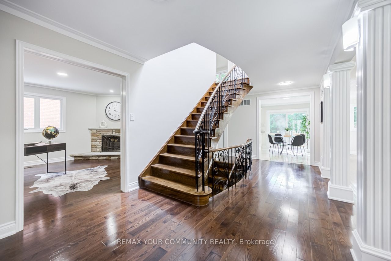 31 Clovercrest Road, Toronto, ON M2J 1Z5 photo 5