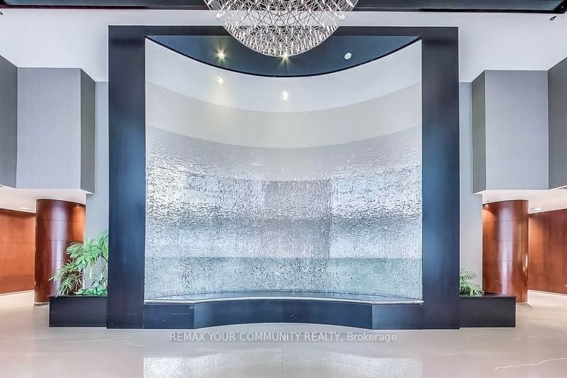 231 Fort York Boulevard 1210, Toronto, ON M5V 1B2 photo 3
