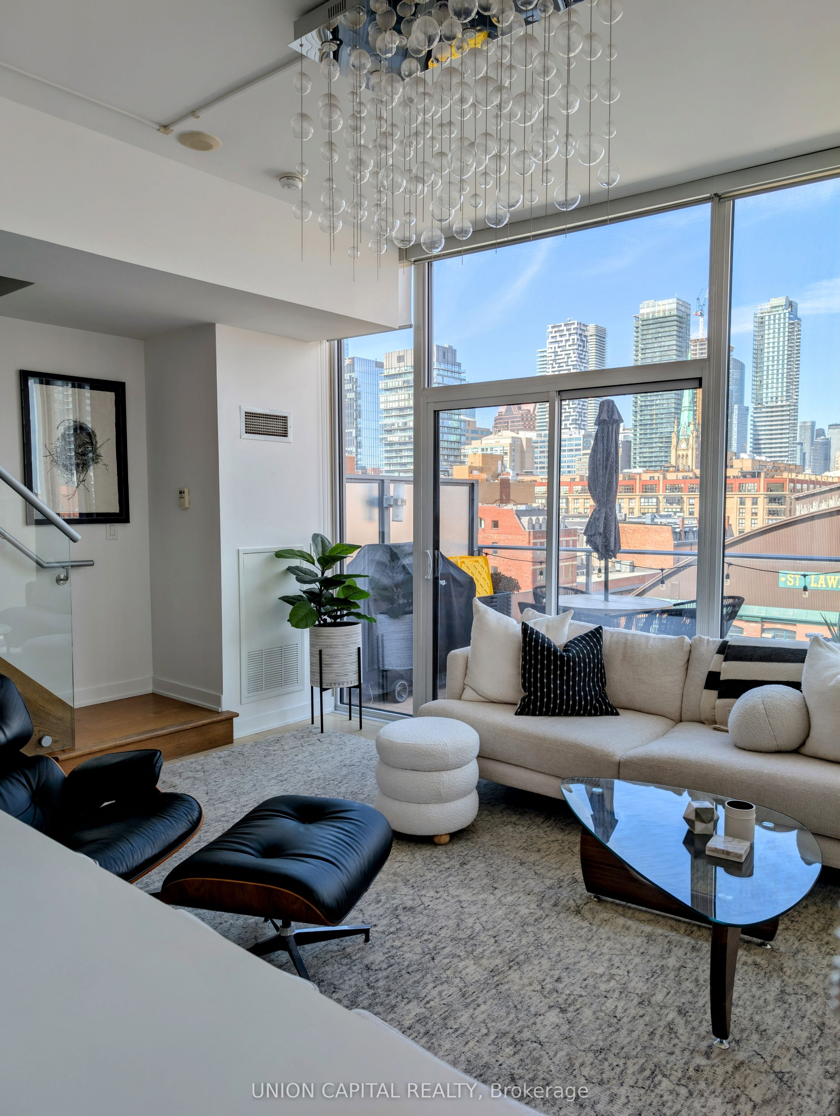 3 Market Street 608, Toronto, ON M5E 0A3 photo 3
