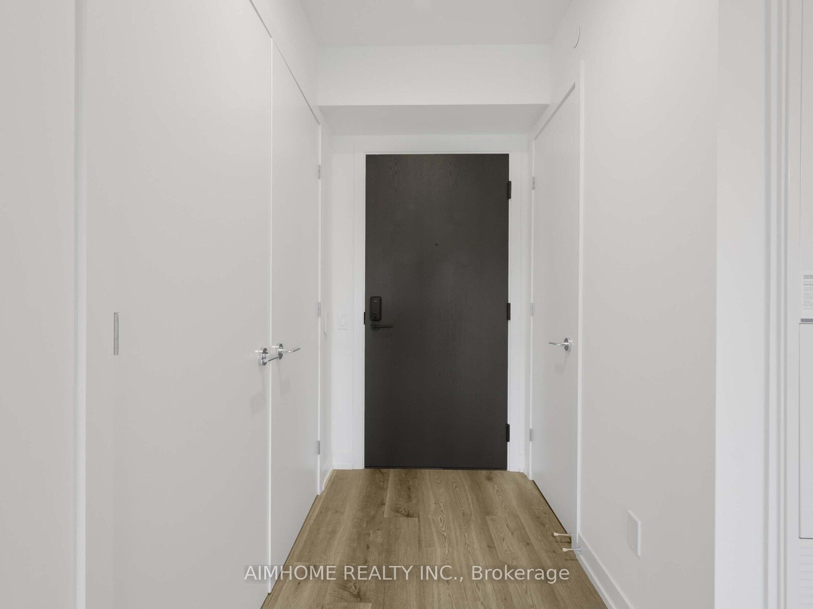 771 yonge Street 1901, Toronto, ON M4W 0B8 photo 3