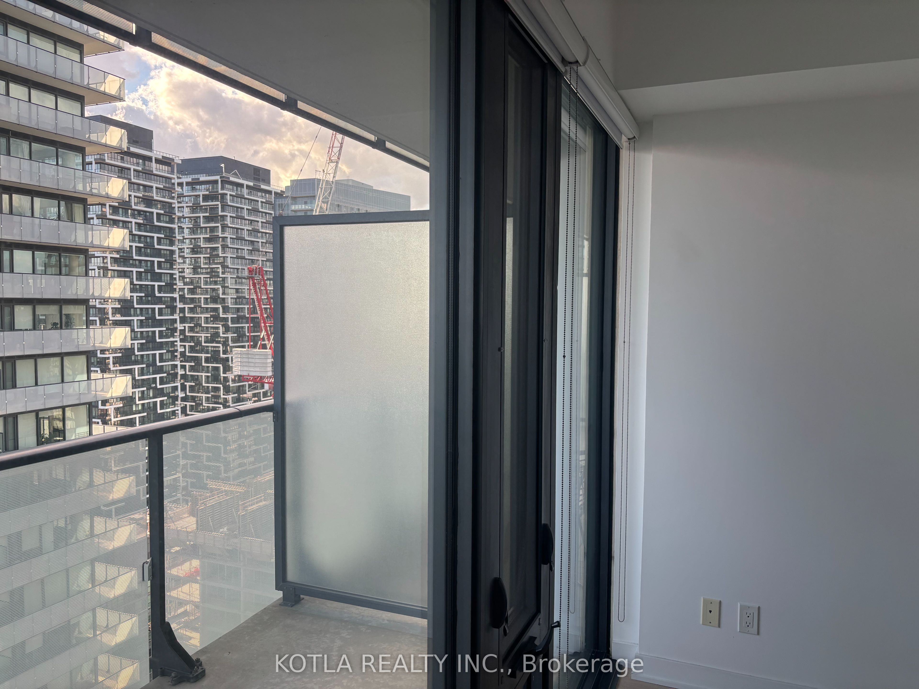 185 Roehampton Avenue W 11, Toronto, ON M4P 0C6 photo 4