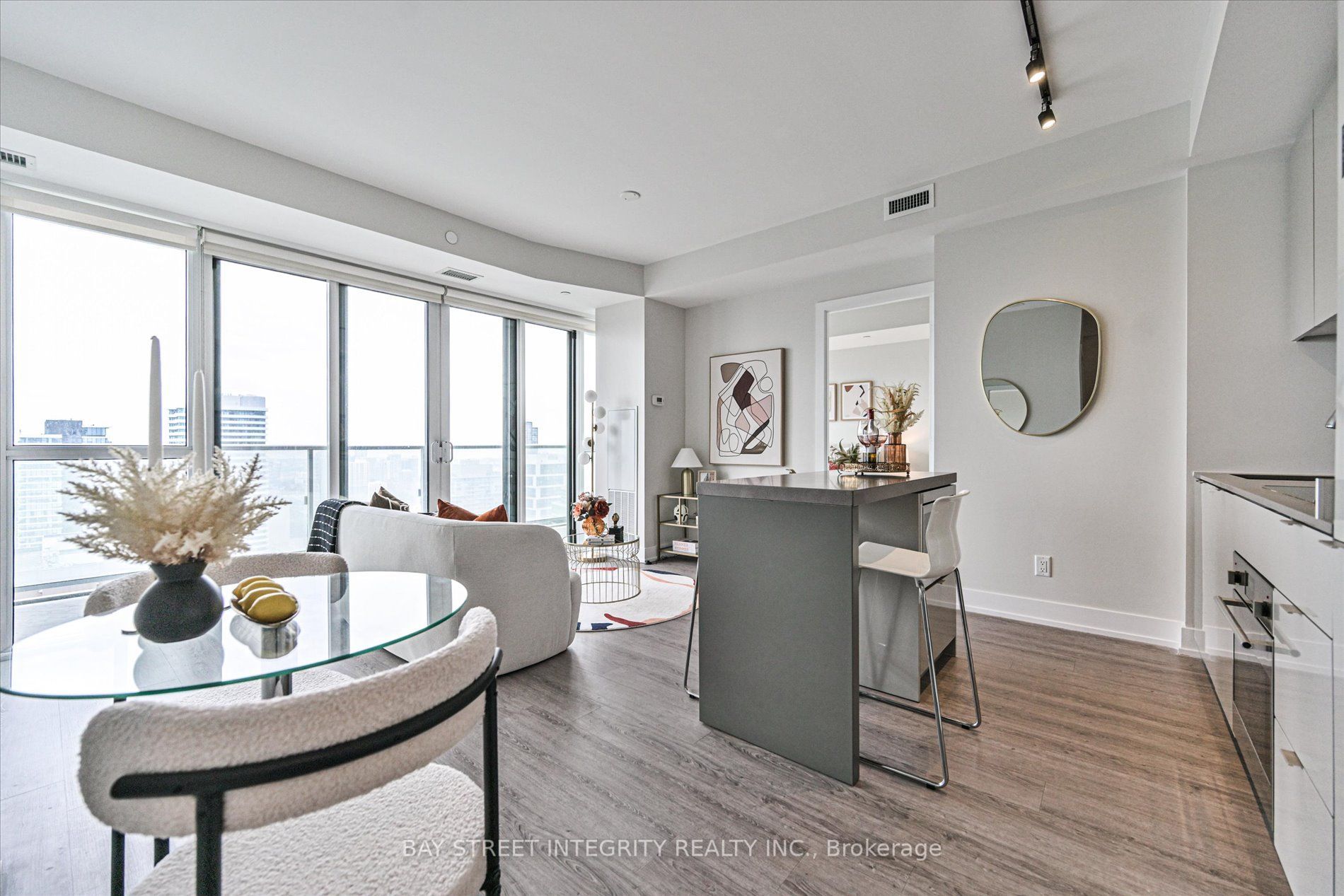 7 Grenville Street 3807, Toronto, ON M4Y 0E9 photo 2