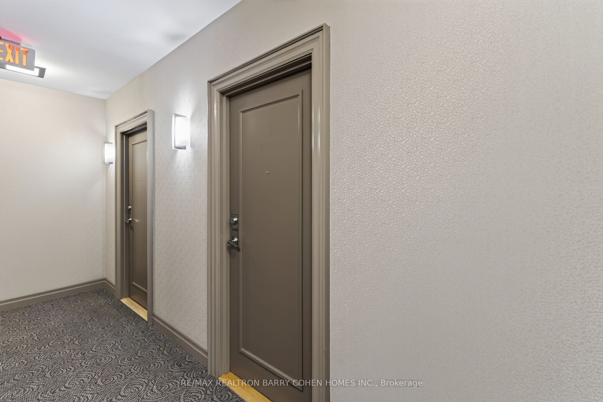 500 St Clair Avenue W 1404, Toronto, ON M6C 1A8 photo 3