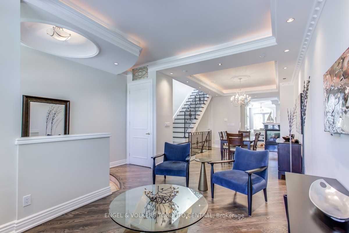 405 Bedford Park Avenue, Toronto, ON M5M 1J9 photo 2