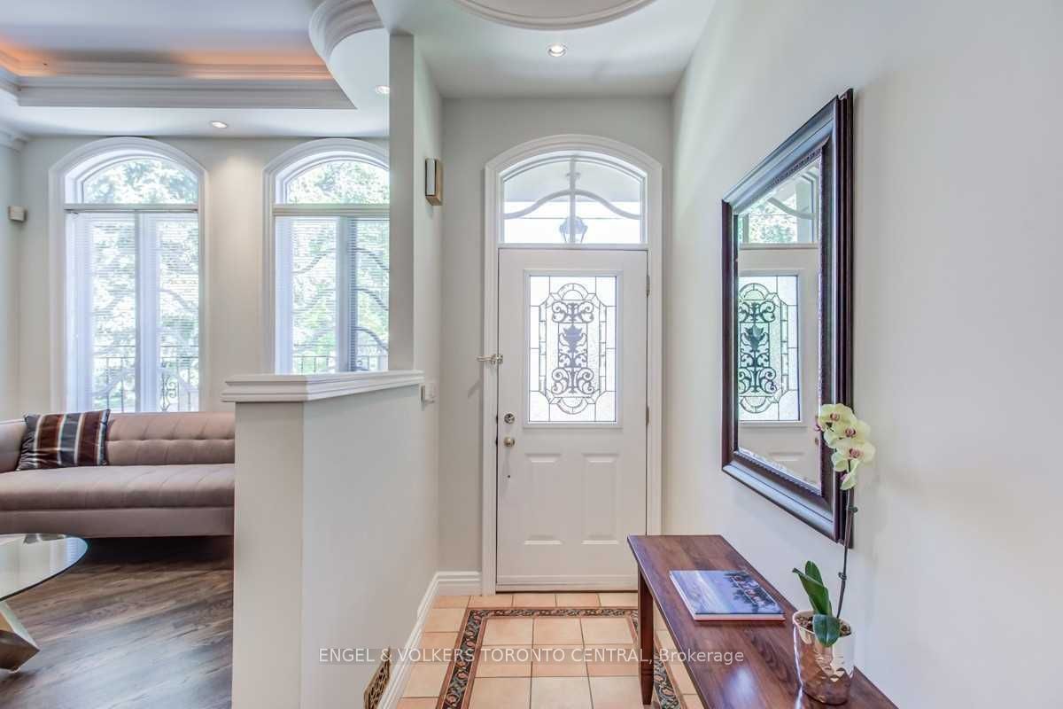 405 Bedford Park Avenue, Toronto, ON M5M 1J9 photo 3