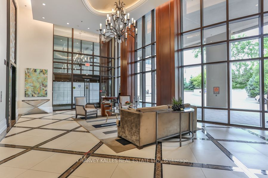 1717 Avenue Road 420, Toronto, ON M5M 0A2 photo 3