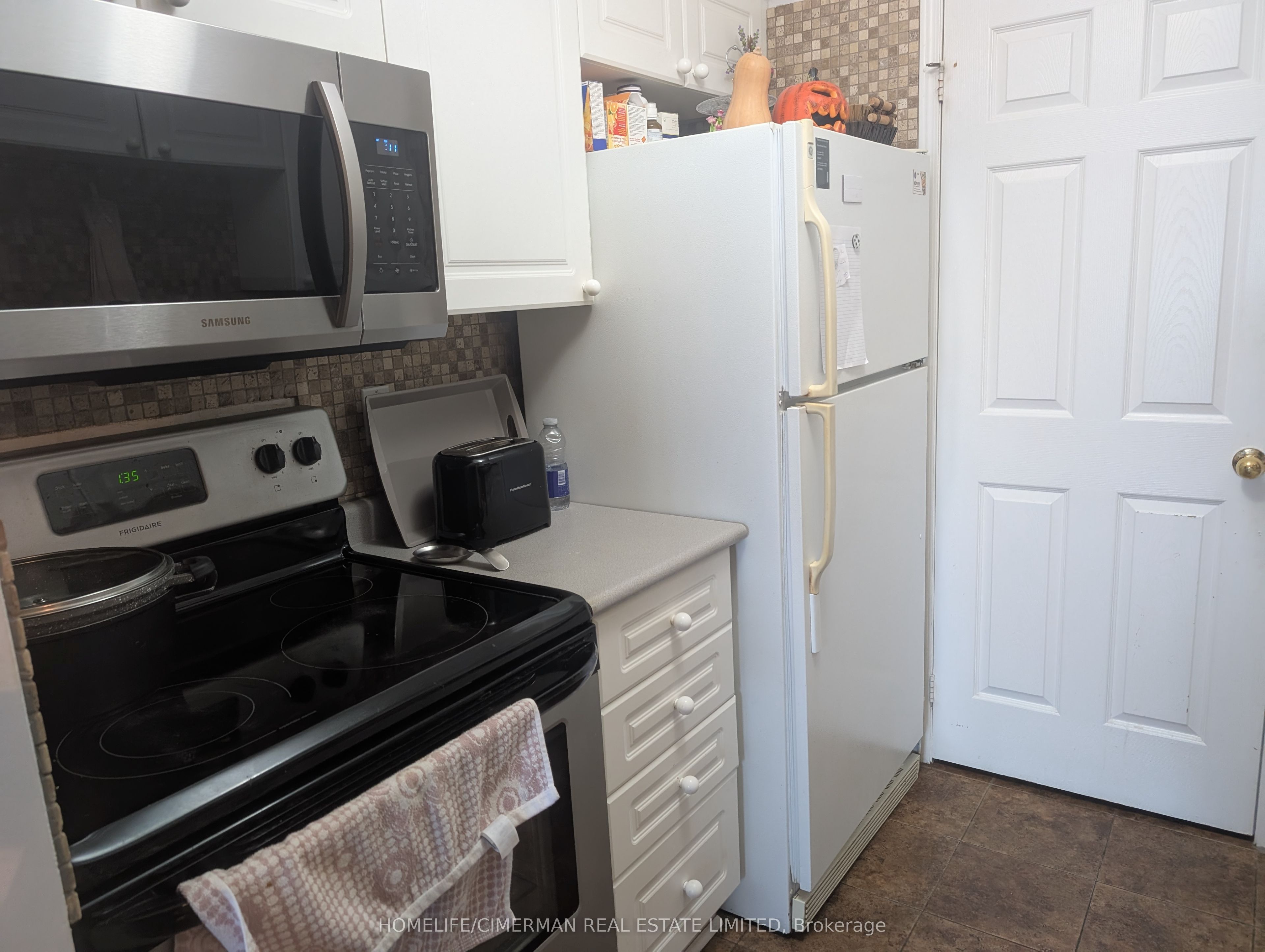 233 Beecroft Road 921, Toronto, ON M2N 6Z9 photo 4