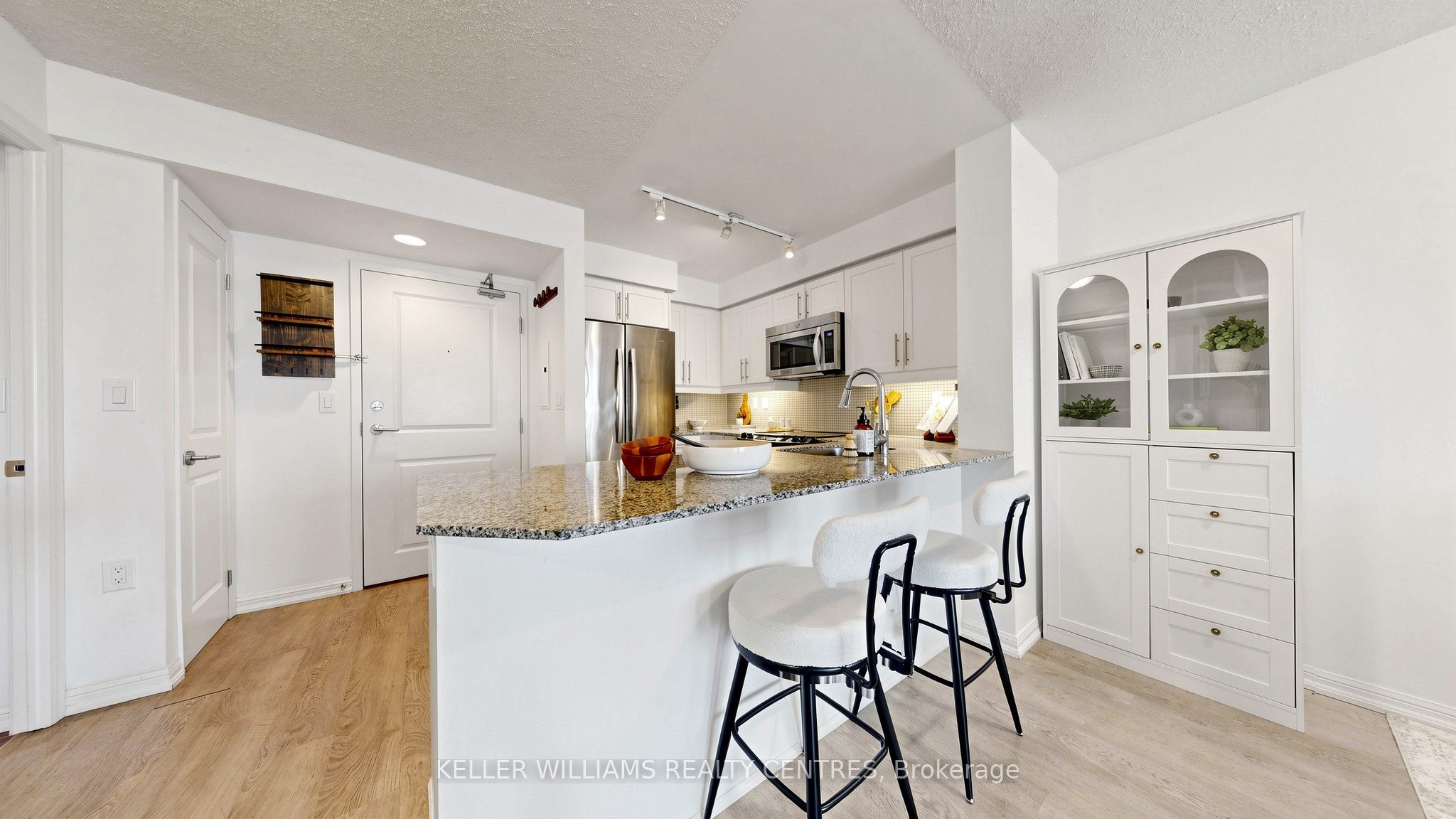125 Western Battery Road 1006, Toronto, ON M6K 3R8 photo 5