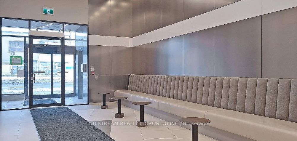 1603 Eglinton Avenue W 810, Toronto, ON M6E 0A1 photo 4