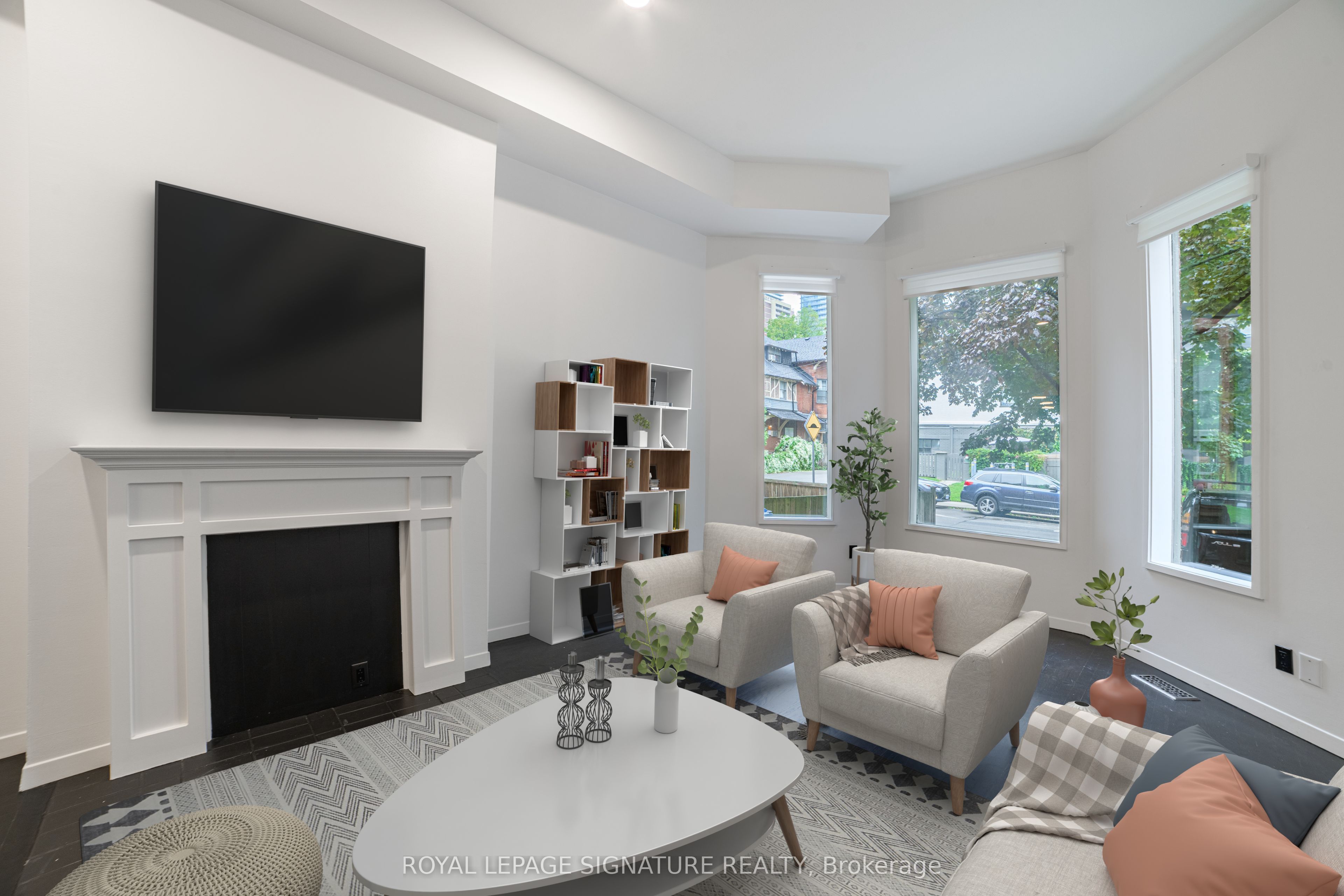 103 Gloucester Street Main, Toronto, ON M4Y 1M2 photo 5