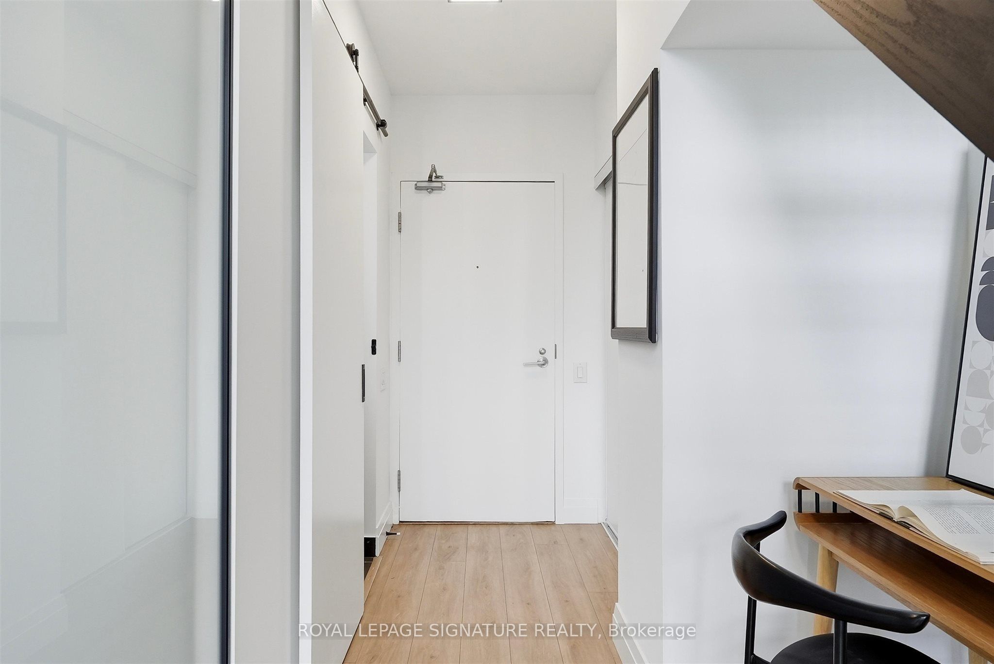 5 Hanna Avenue 532, Toronto, ON M6K 0B3 photo 3