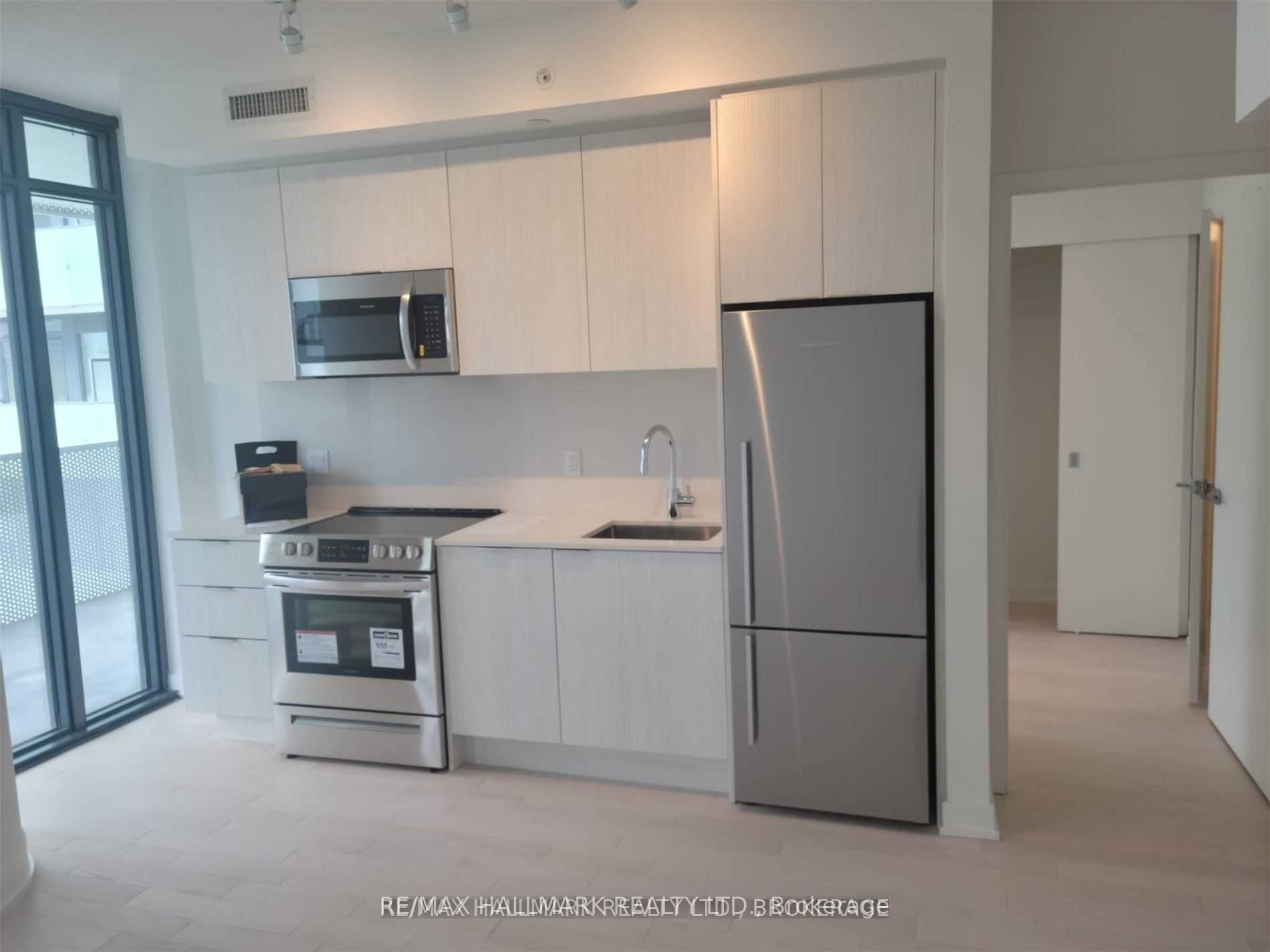 25 Richmond Street E 2306, Toronto, ON M5C 1N7 photo 3