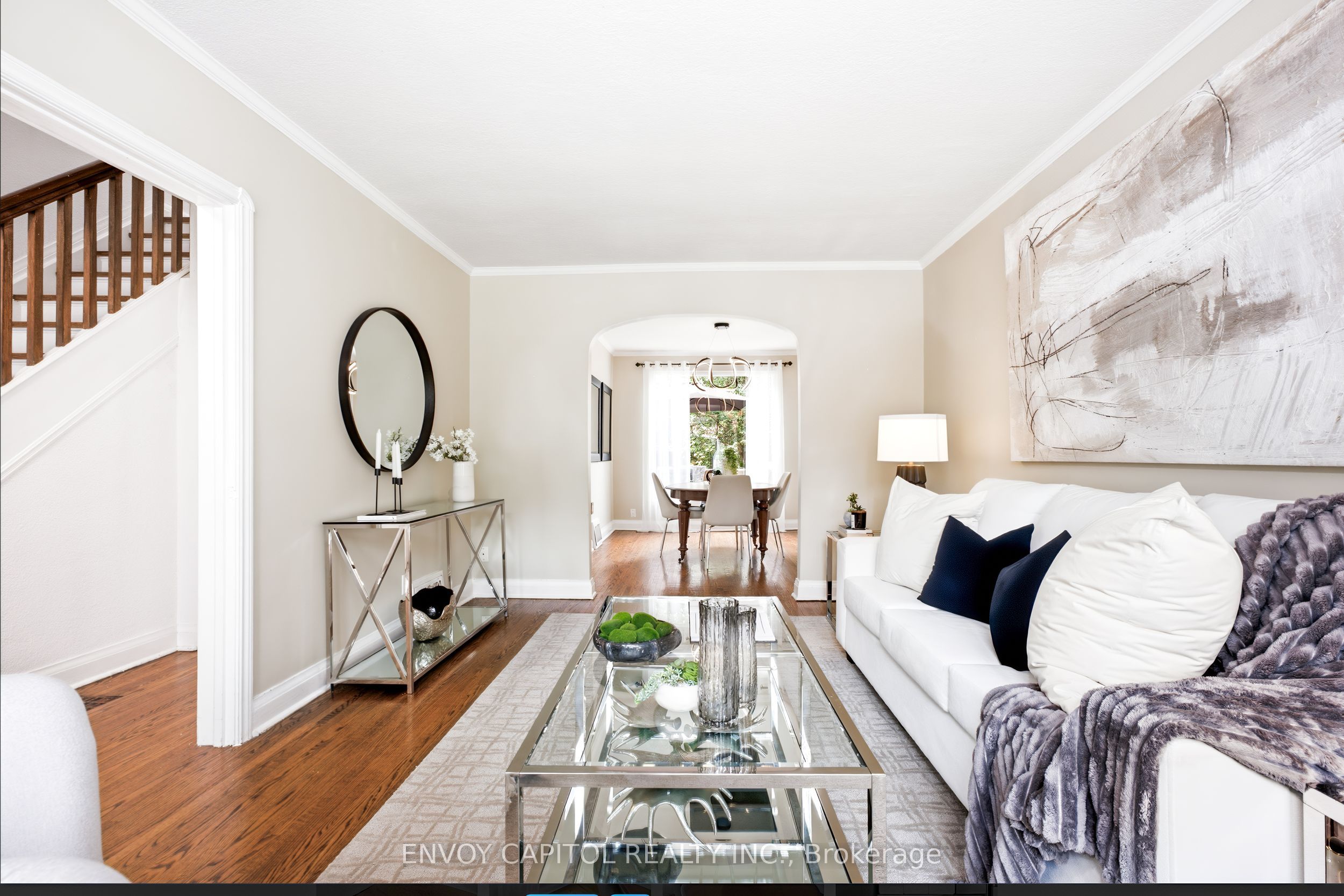 6 Thursfield Crescent, Toronto, ON M4G 2N5 photo 4