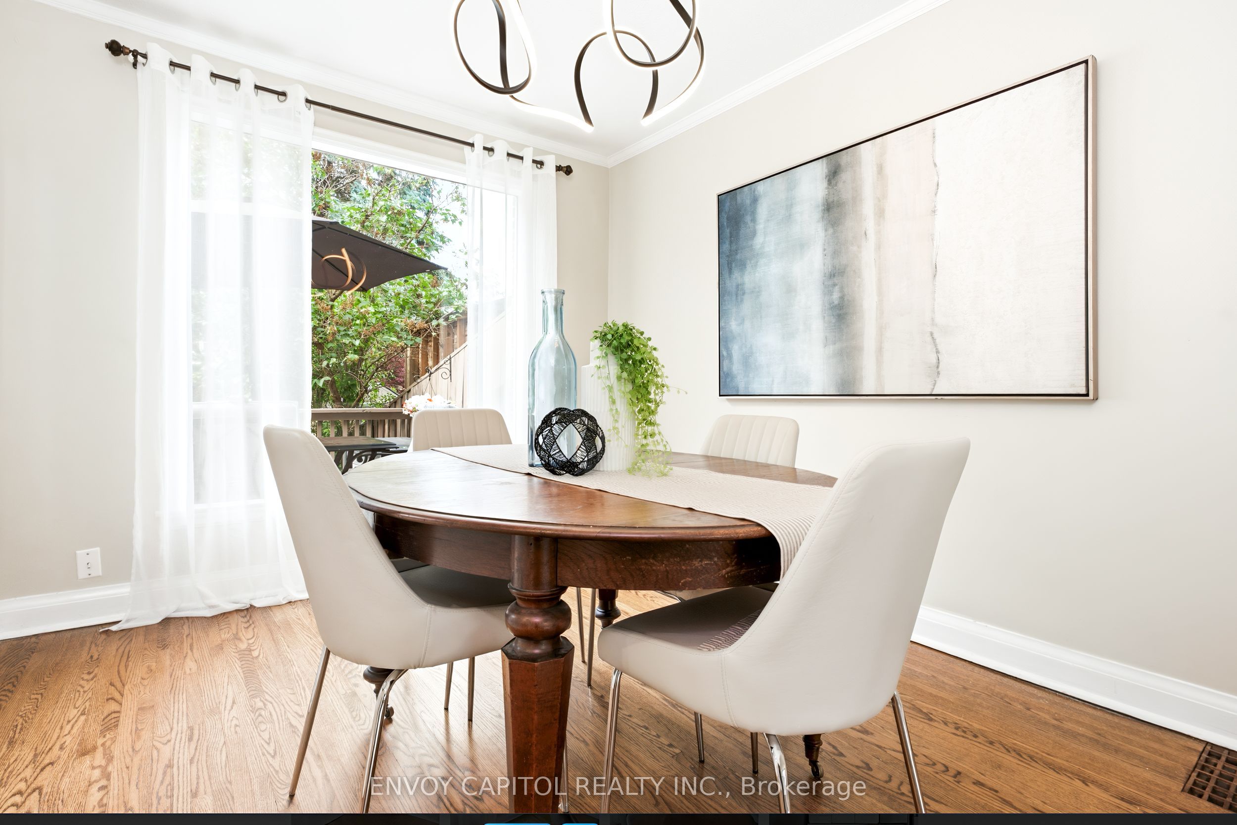 6 Thursfield Crescent, Toronto, ON M4G 2N5 photo 5