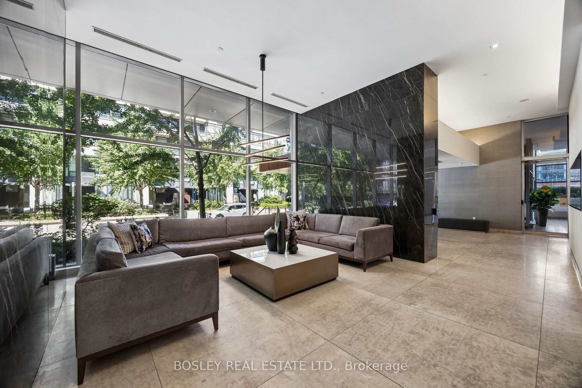25 Telegram Mews 3902, Toronto, ON M5V 3Z1 photo 5