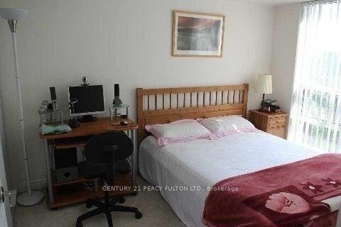 35 Bales Avenue 1709, Toronto, ON M2N 7L7 photo 5