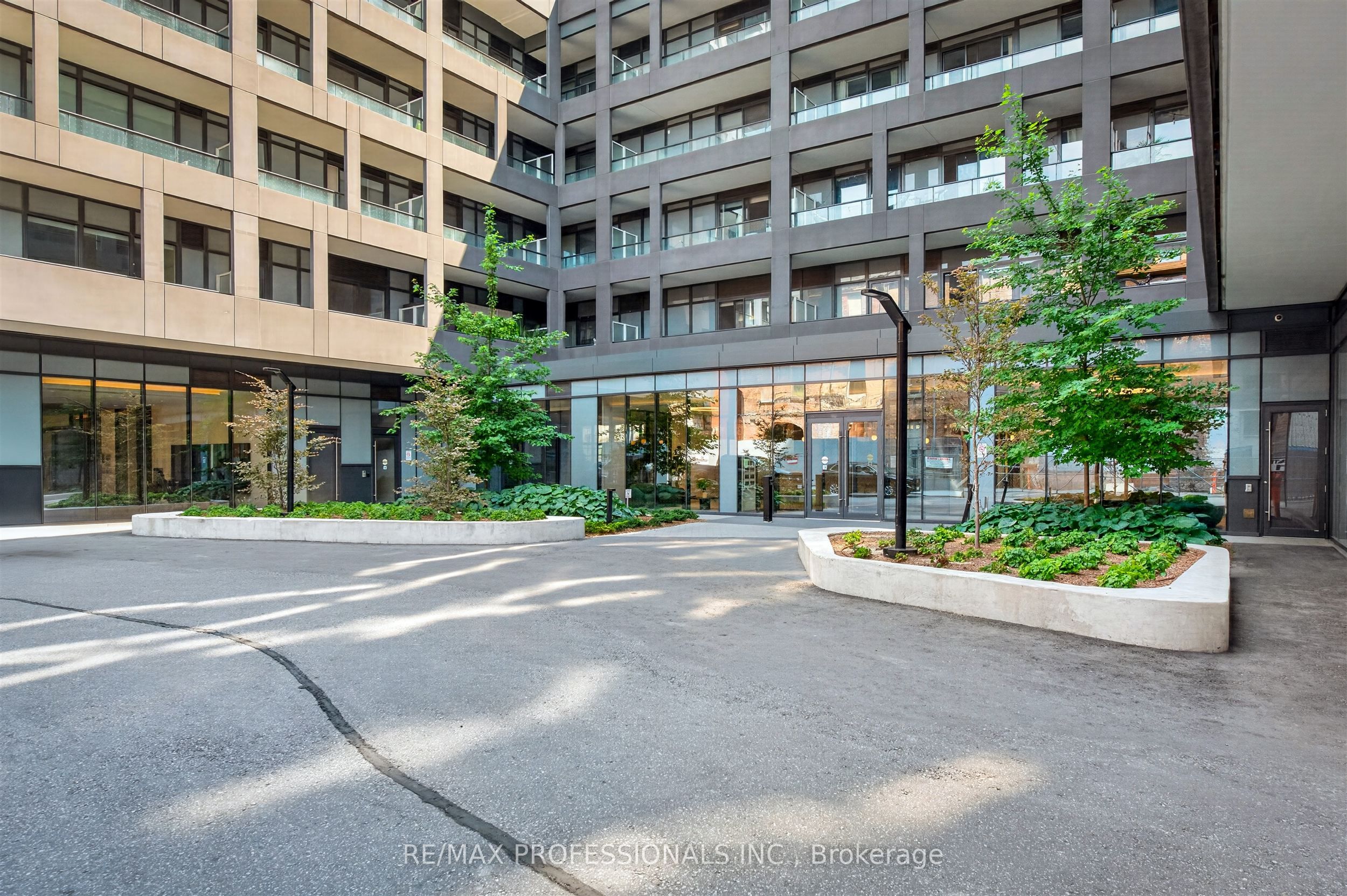9 Tecumseth Street 604, Toronto, ON M6V 0S5 photo 4