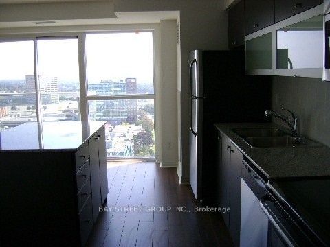 275 Yorkland Road 2709, Toronto, ON M2J 0A7 photo 4