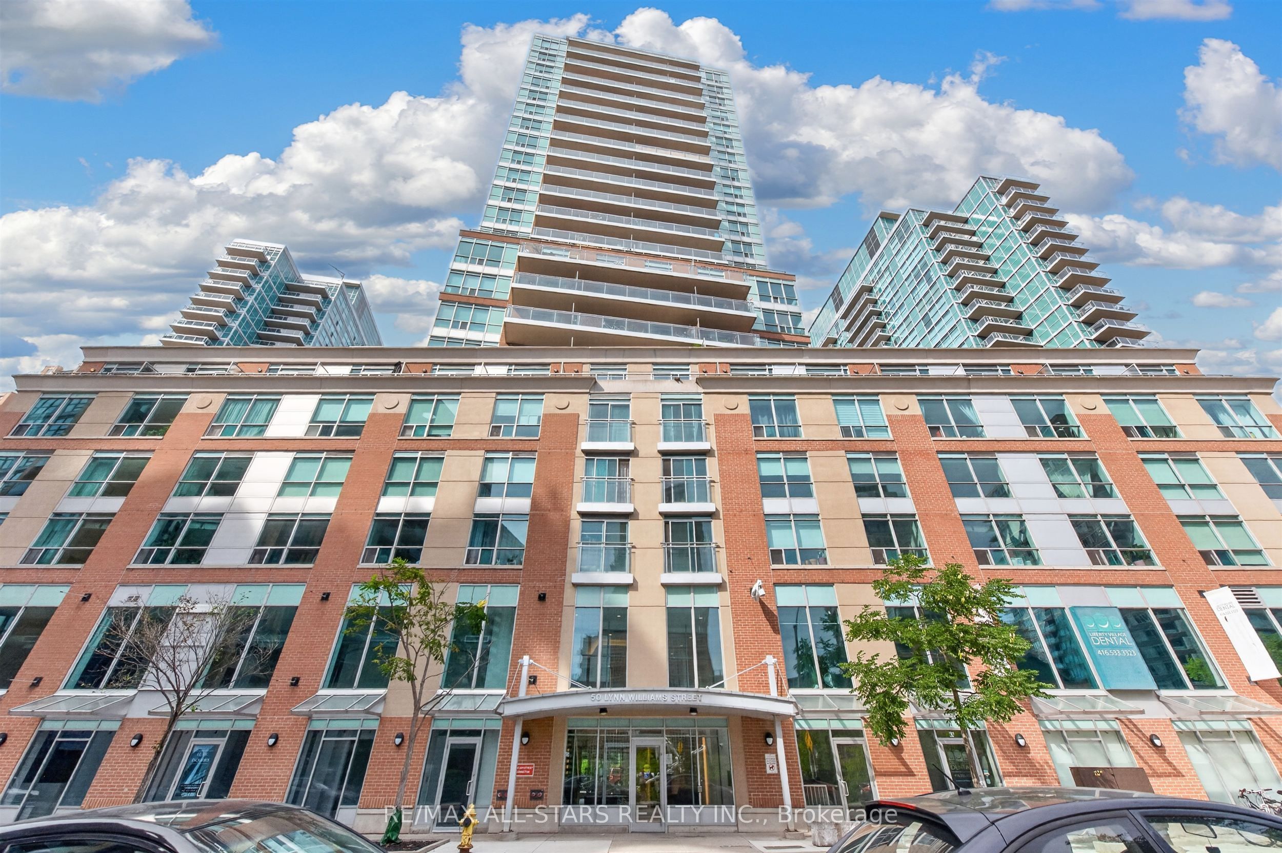 50 Lynn Williams Street 2210, Toronto, ON M6K 3R9 photo 2