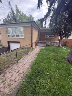 55 Bishop Avenue Lower, Toronto, ON M2M 1Z5 photo 2