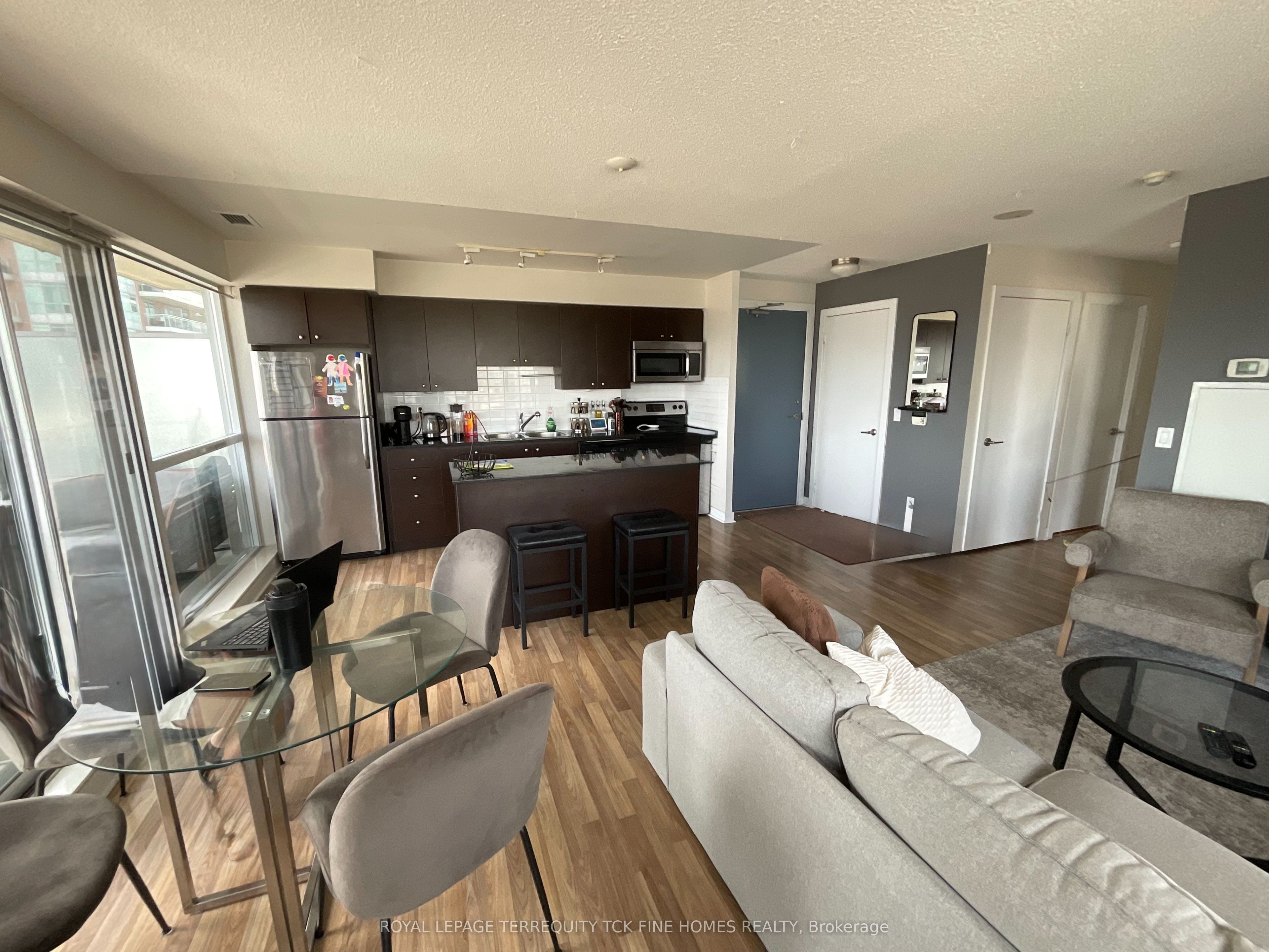 100 Western Battery Road 1709, Toronto, ON M6K 3S2 photo 4