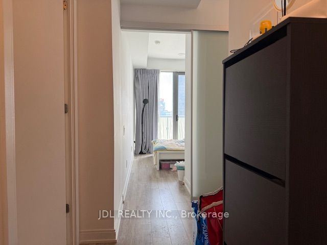 50 Charles Street E 1603, Toronto, ON M4Y 0C3 photo 4