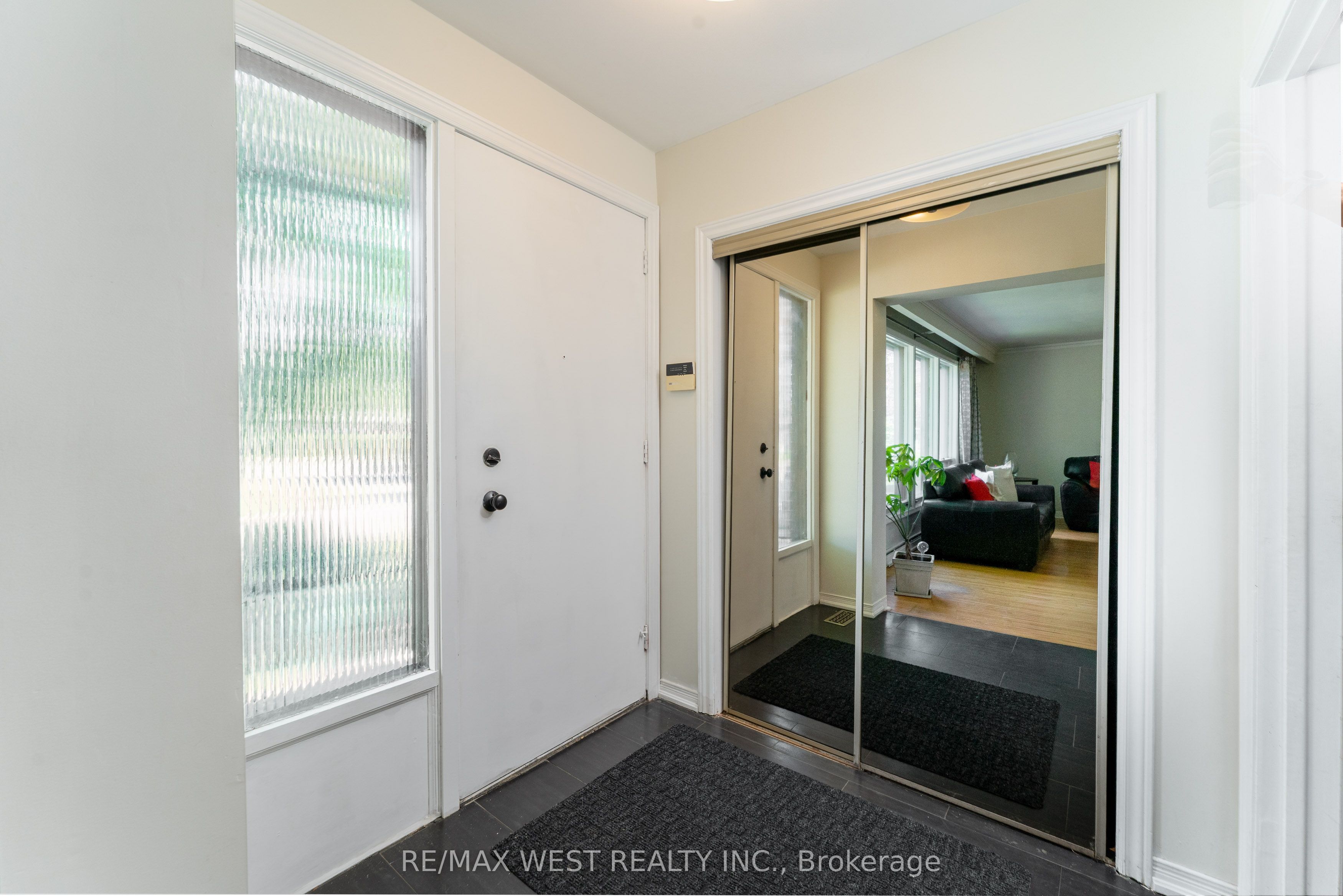 274 Maxwell Street, Toronto, ON M3H 5C3 photo 3