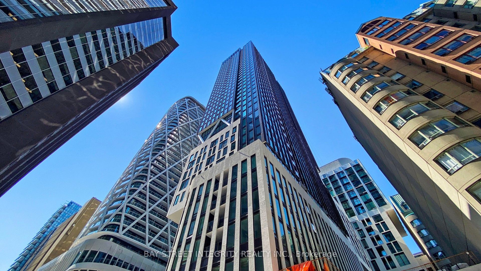 238 Simcoe Street 2907, Toronto, ON M5T 0E2 photo 2