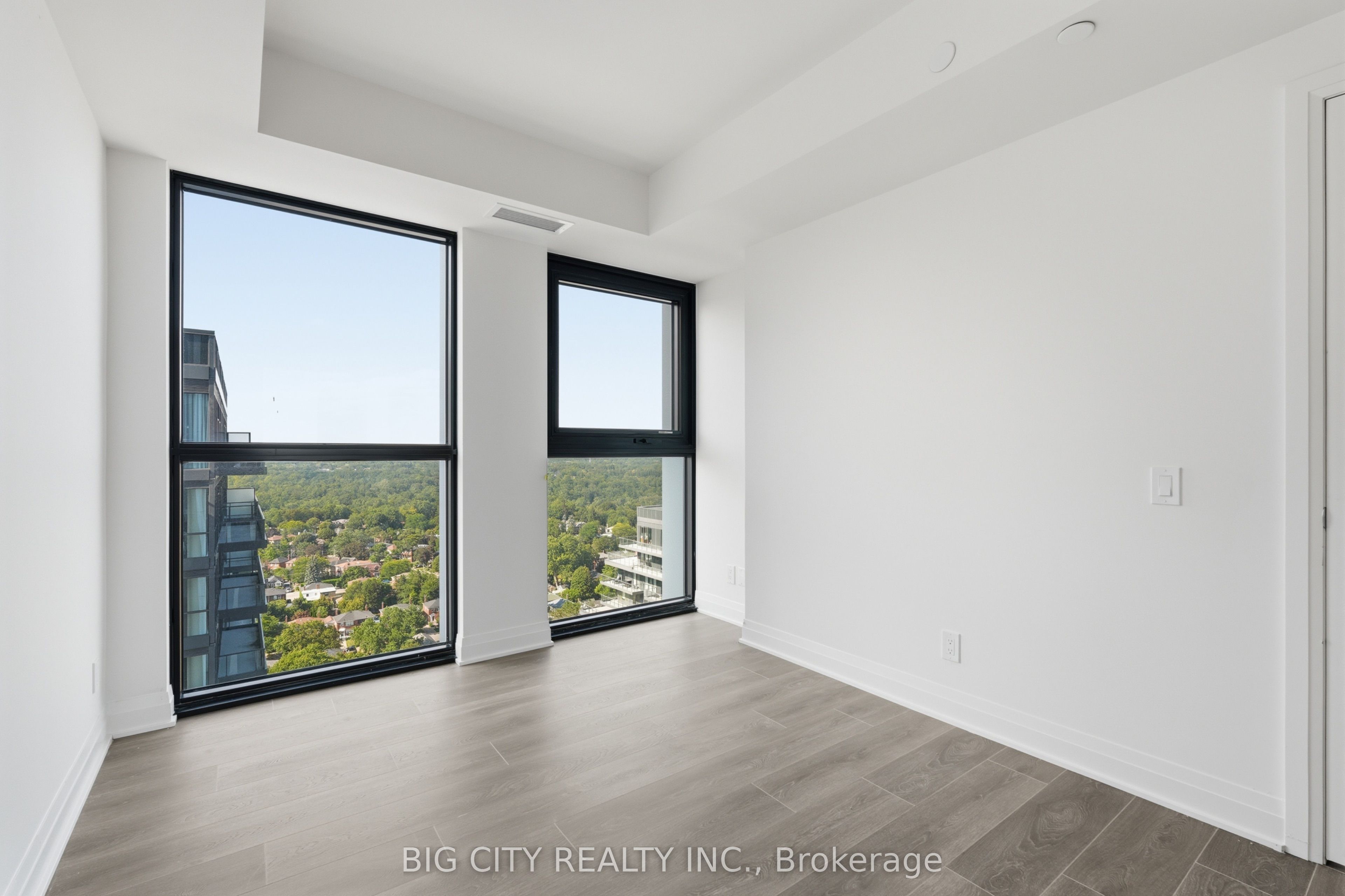 25 Frederick Todd Way 2207, Toronto, ON M4G 0C9 photo 5