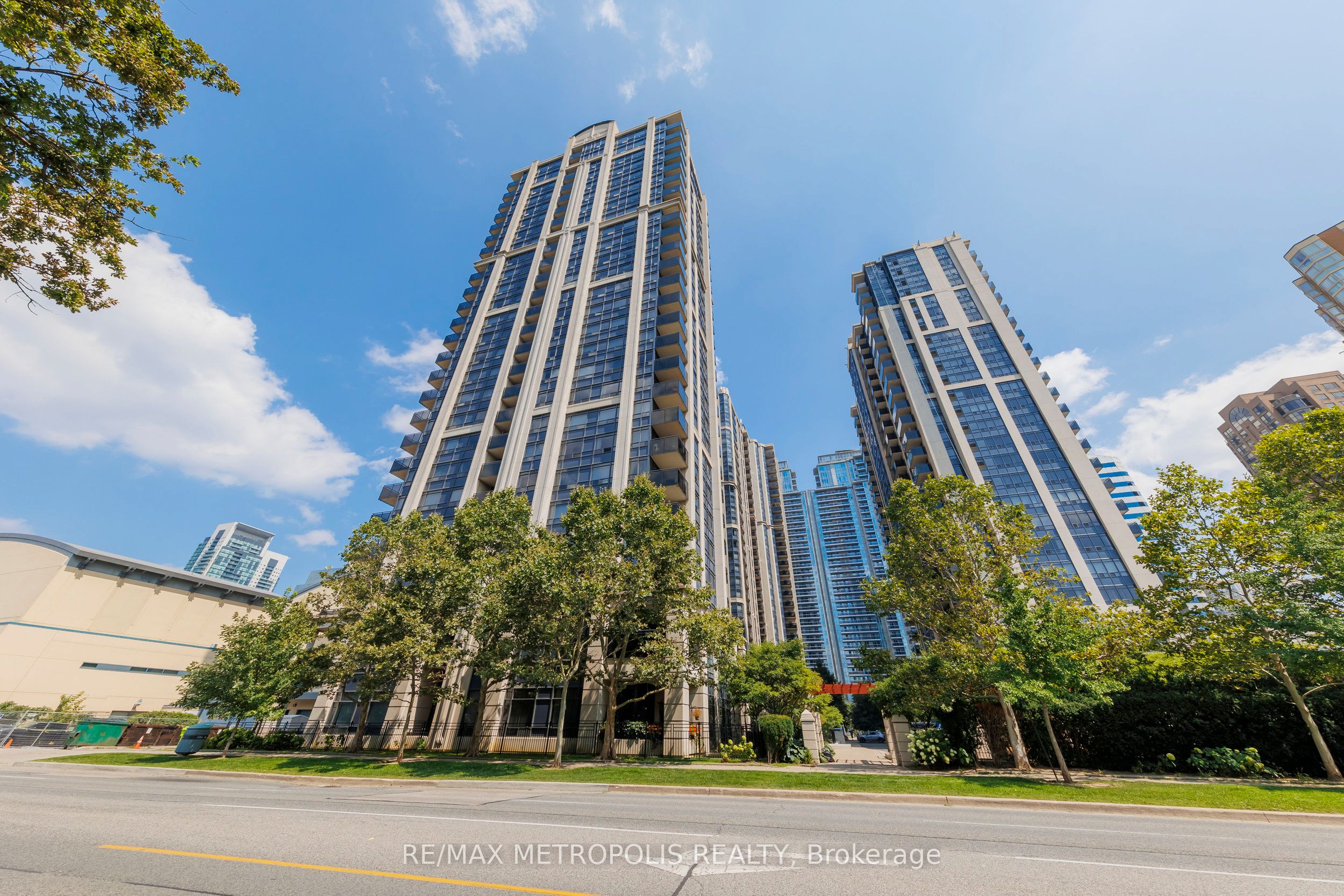 153 Beecroft Road 1101, Toronto, ON M2N 7C5